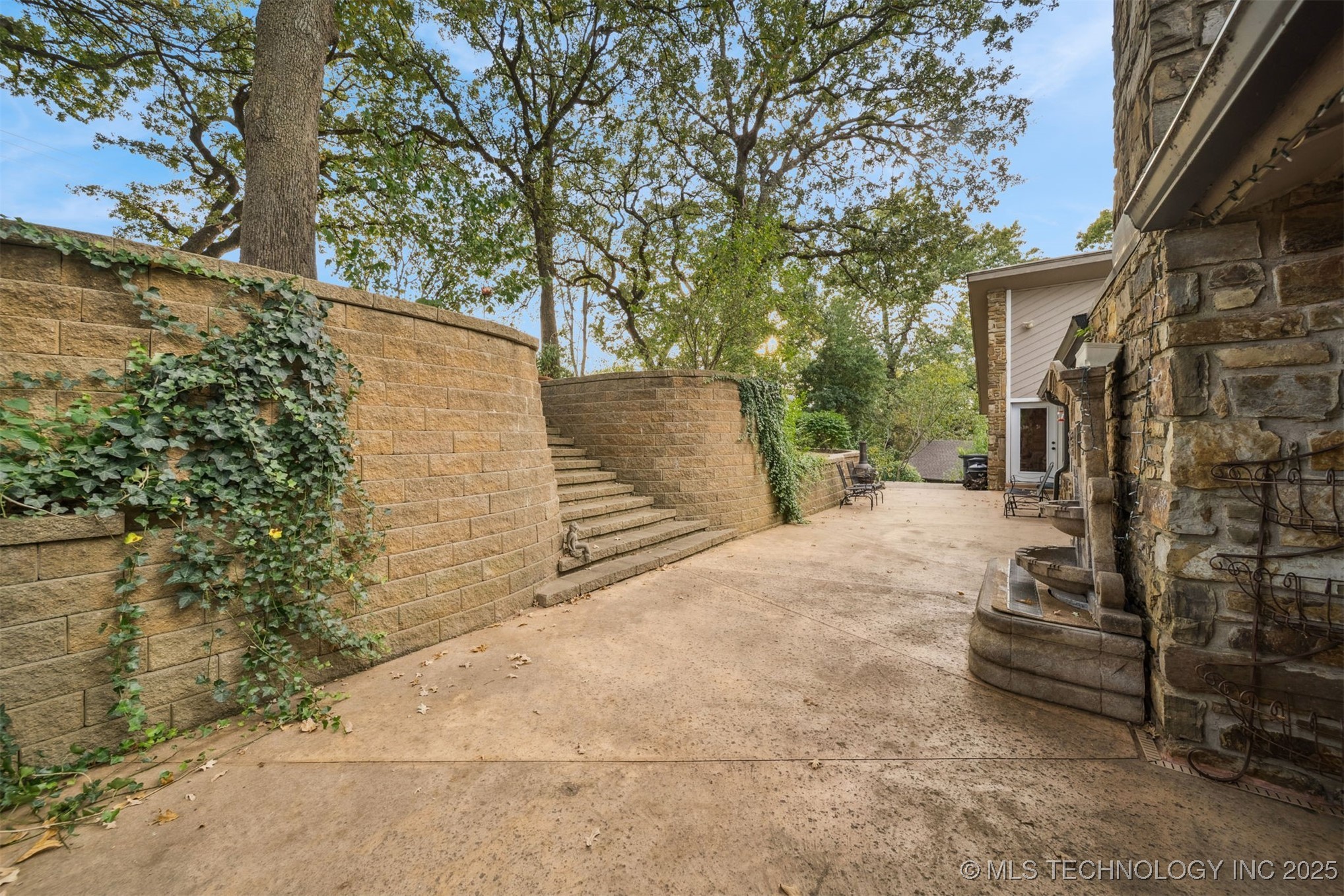 3334 E 100th Place Property Photo 42