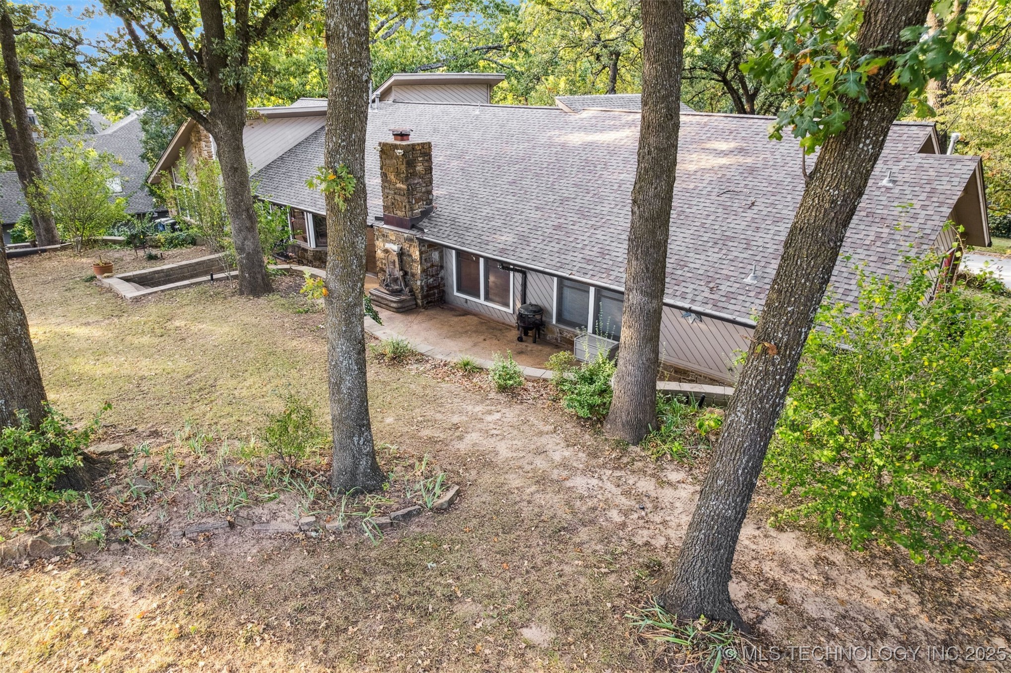 3334 E 100th Place Property Photo 45