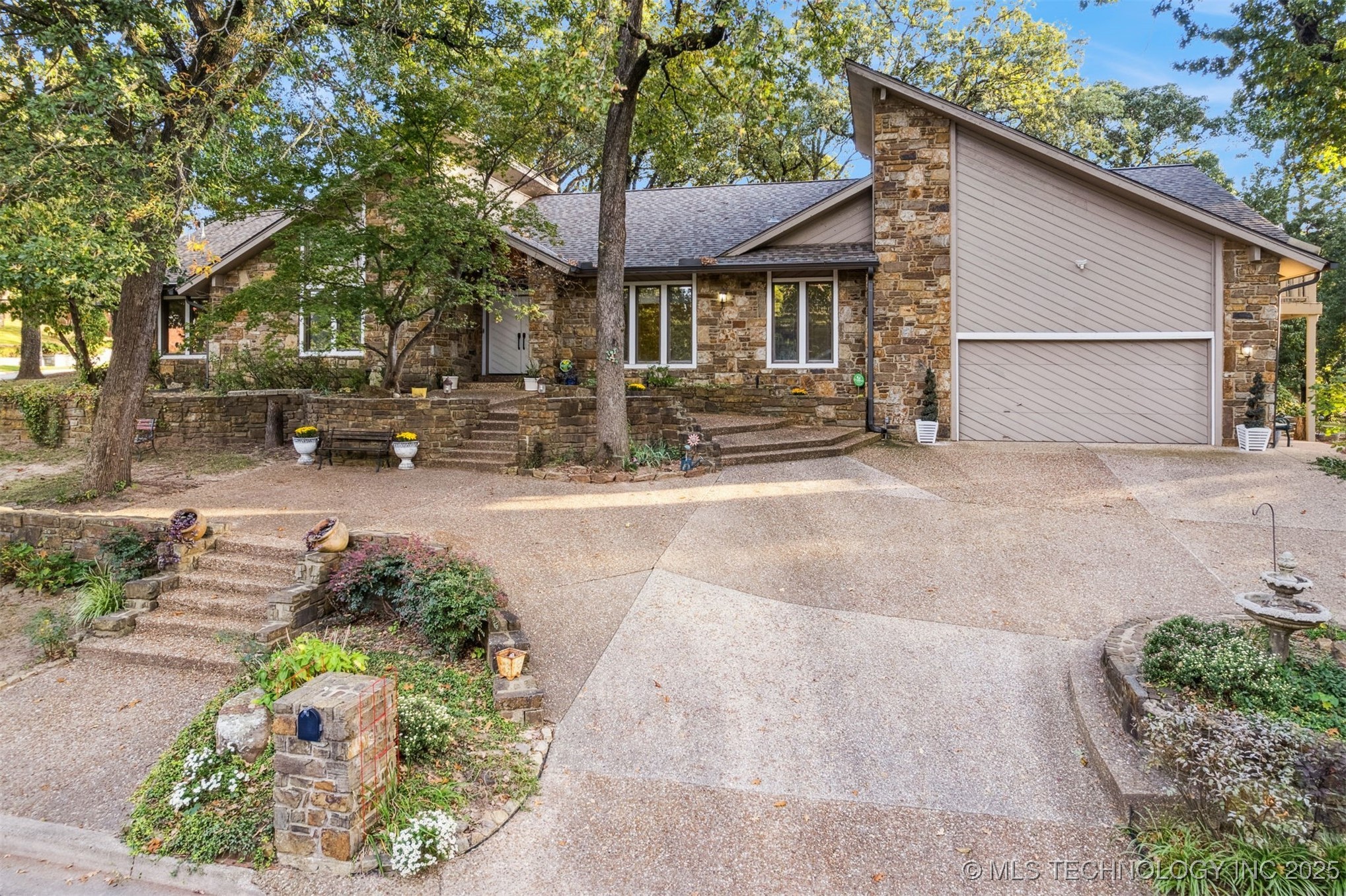 3334 E 100th Place Property Photo 49