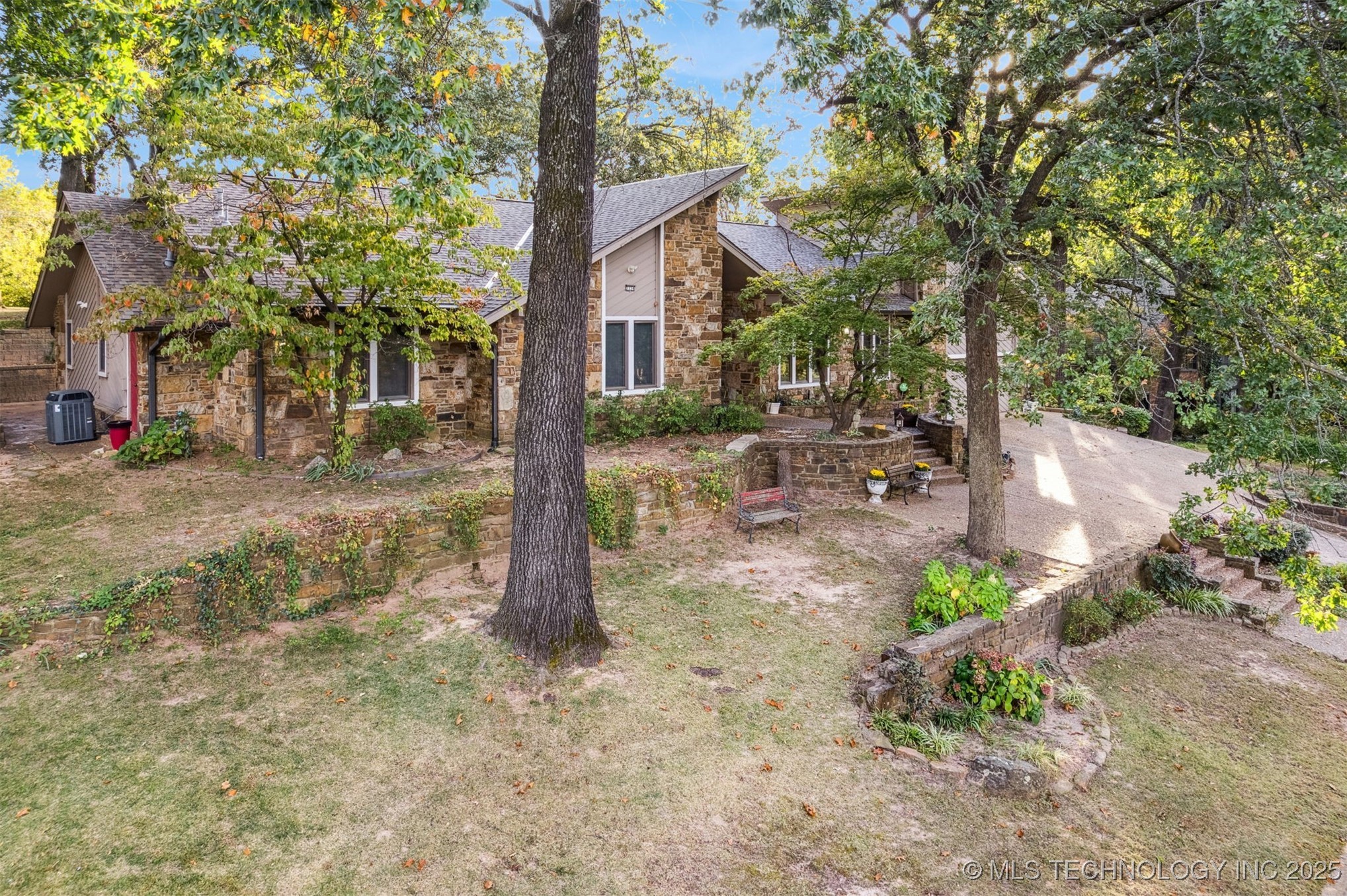 3334 E 100th Place Property Photo 50