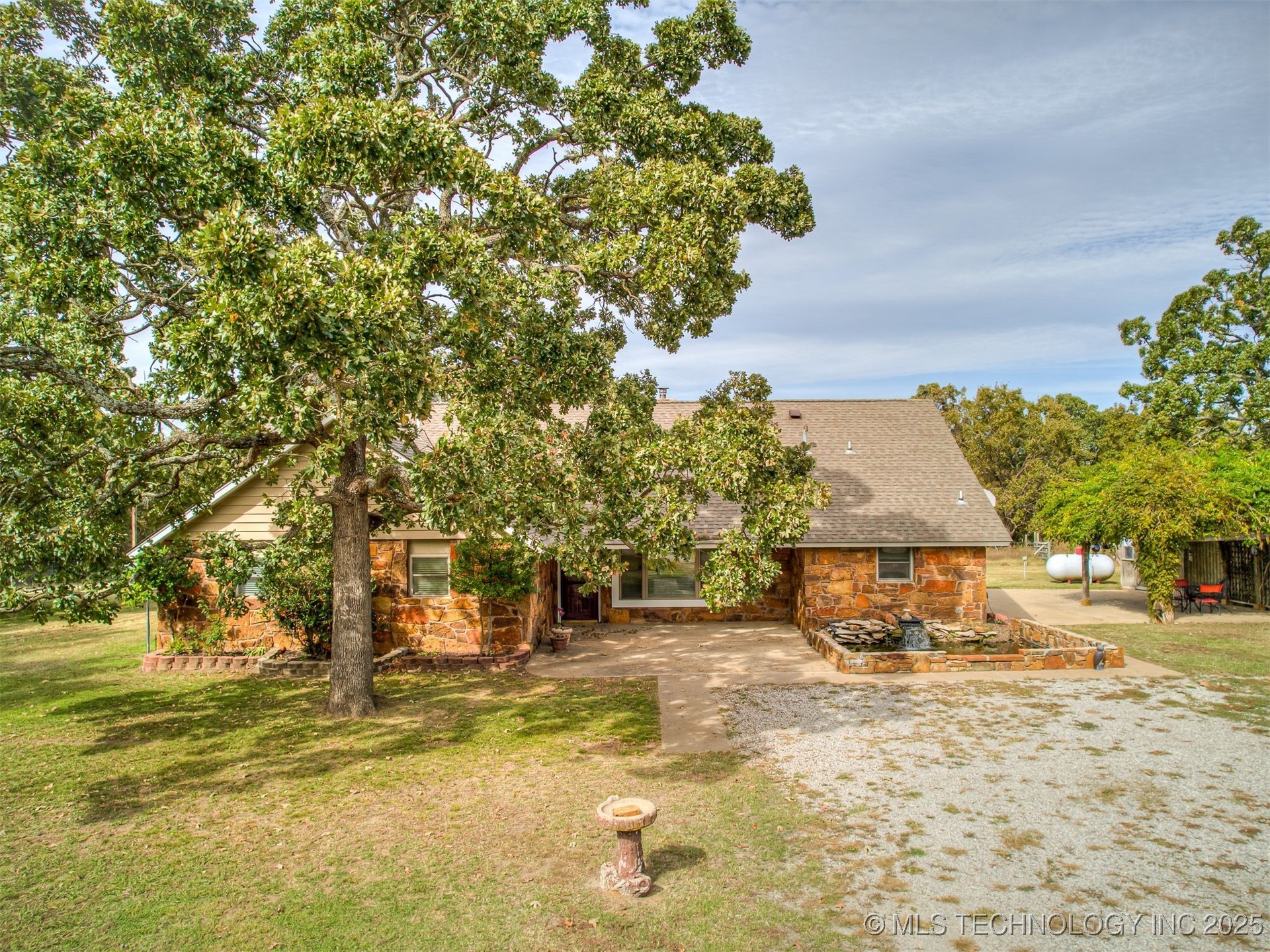 11255 W 166th Place N Property Photo 3