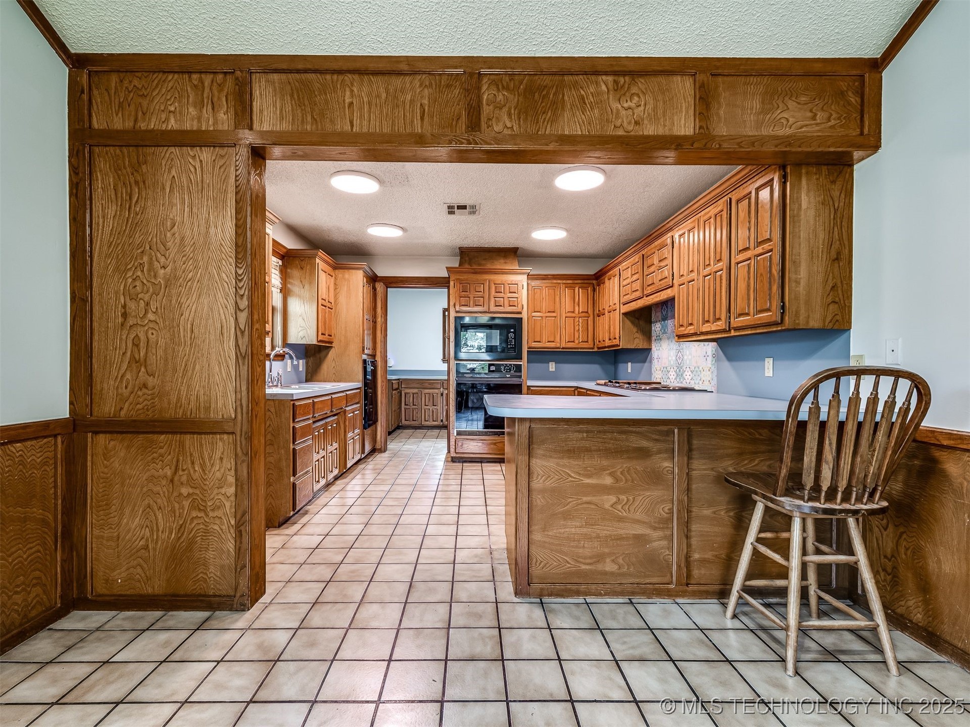 11255 W 166th Place N Property Photo 13