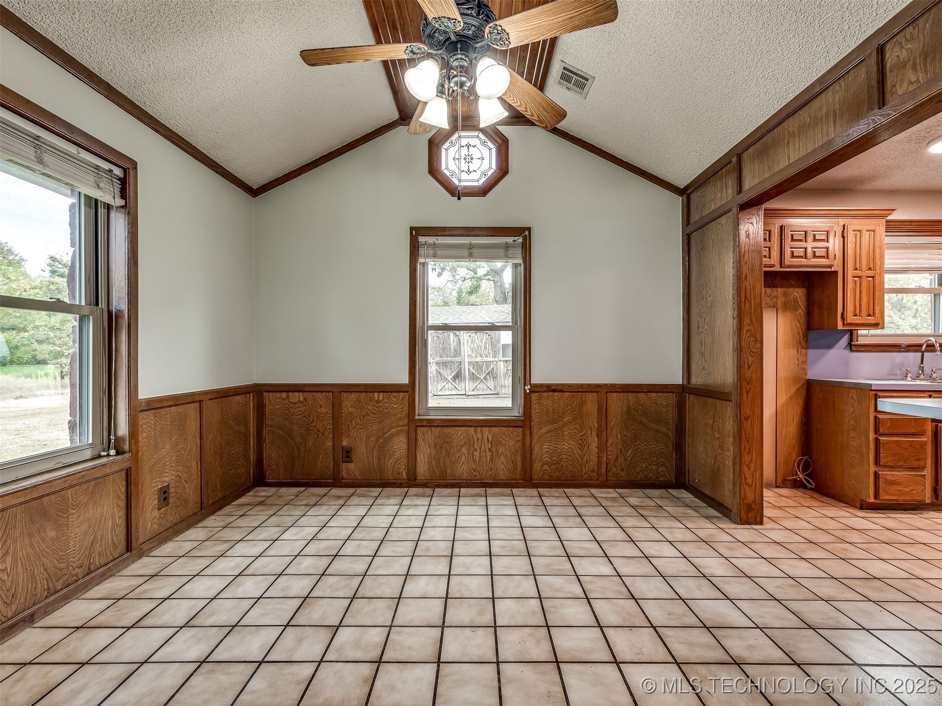 11255 W 166th Place N Property Photo 16