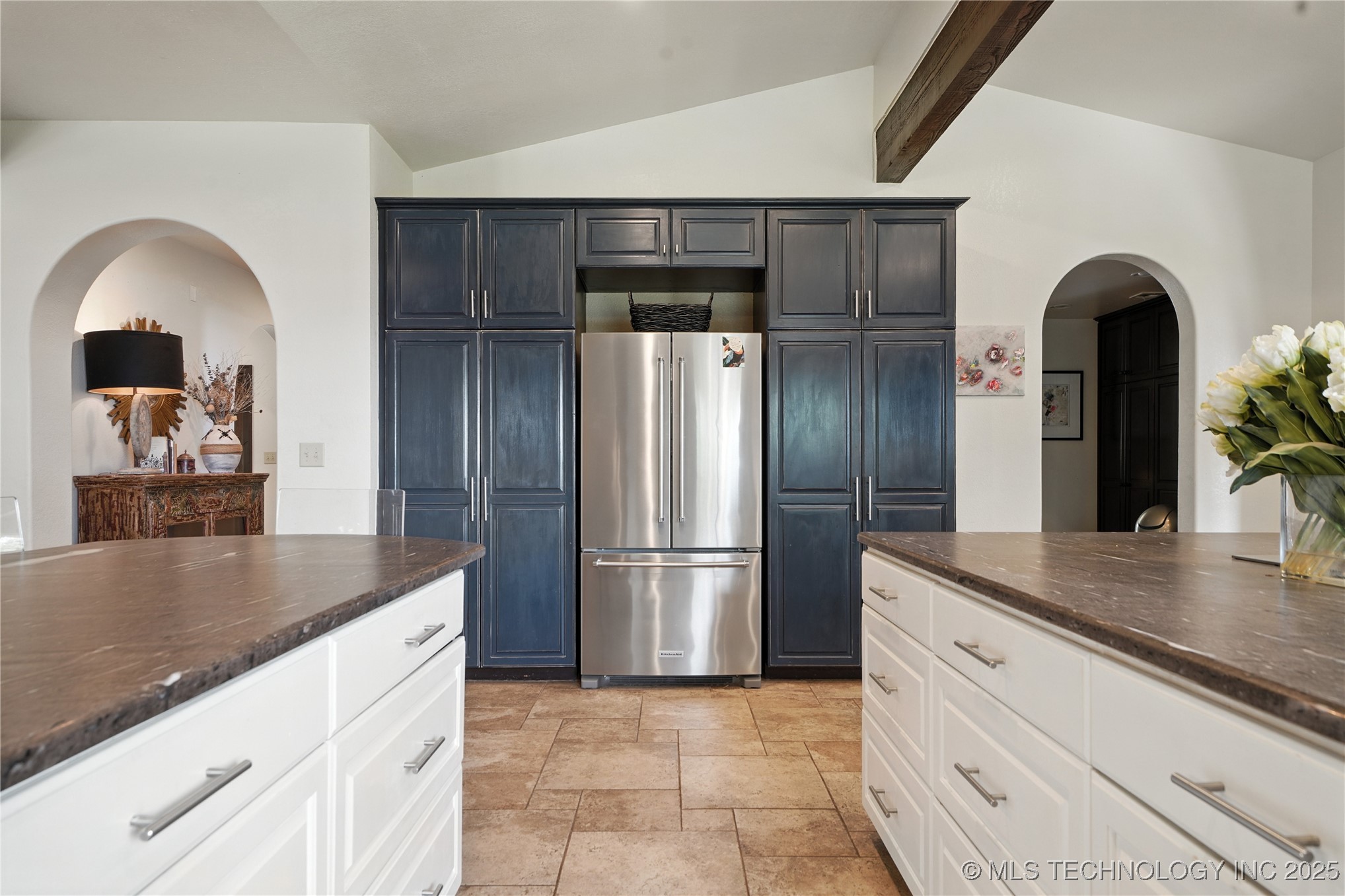 2545123 Property Photo 8