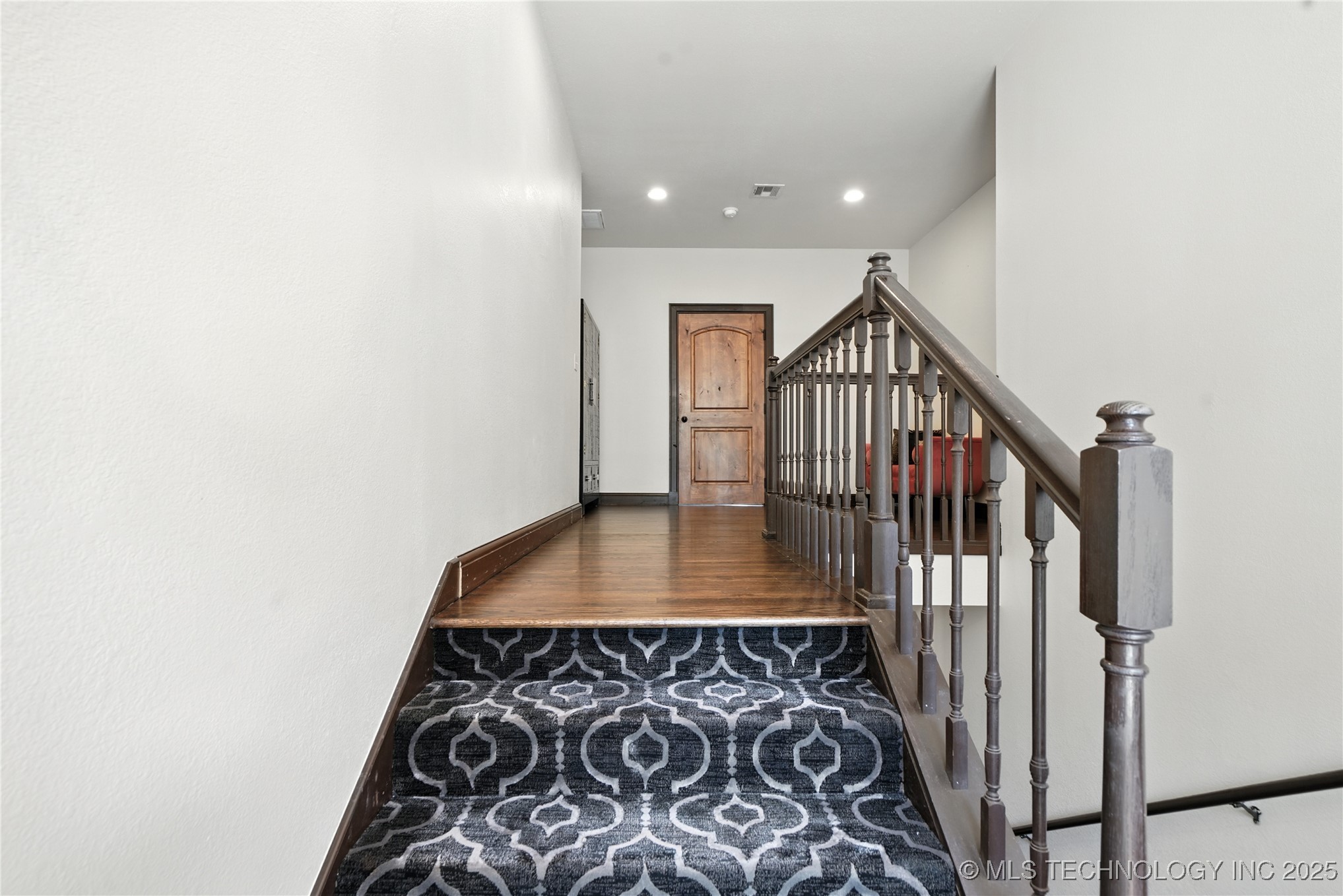 2545123 Property Photo 17