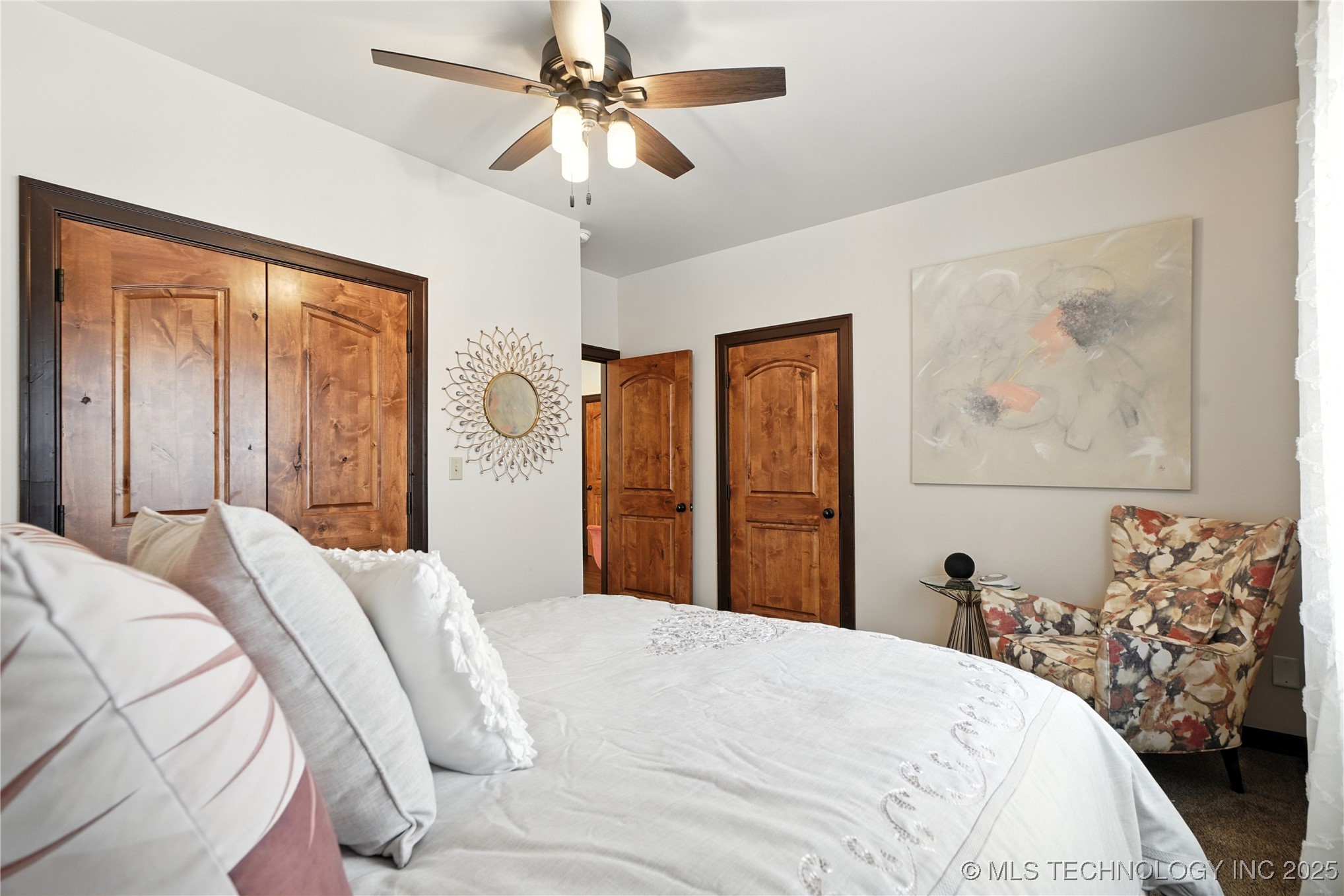 2545123 Property Photo 24