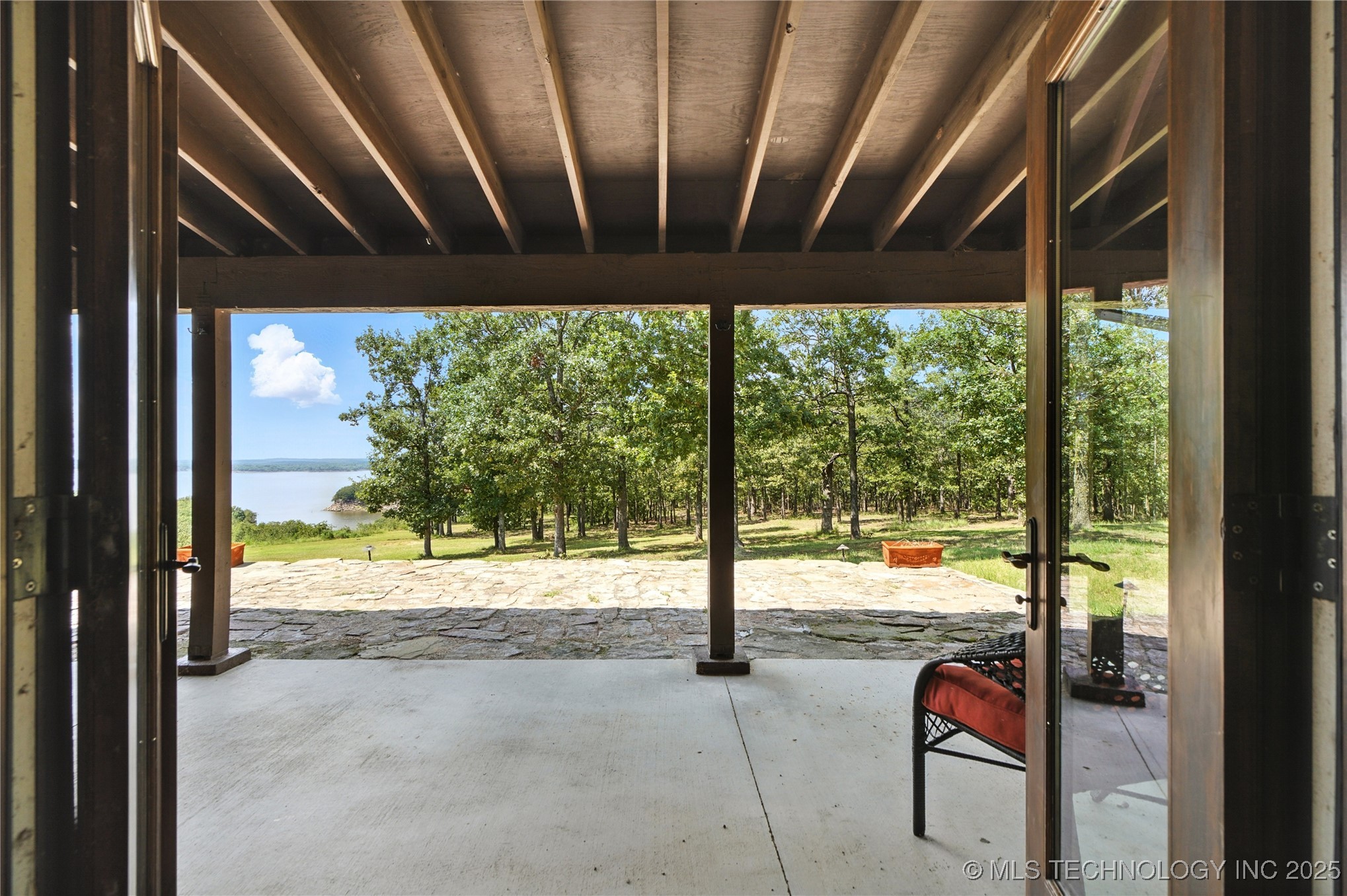 2545123 Property Photo 27