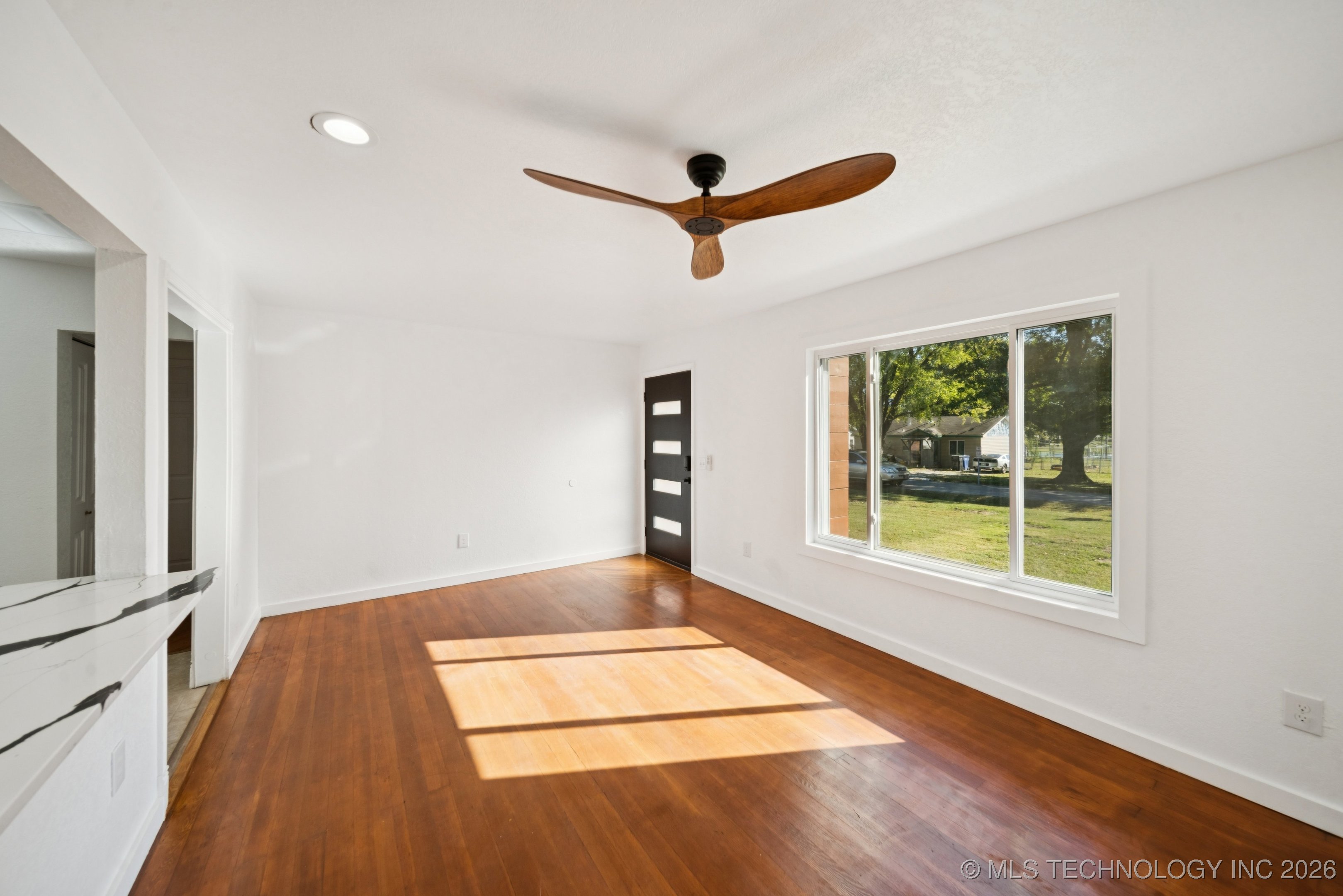 220 W Memphis Street Property Photo 26