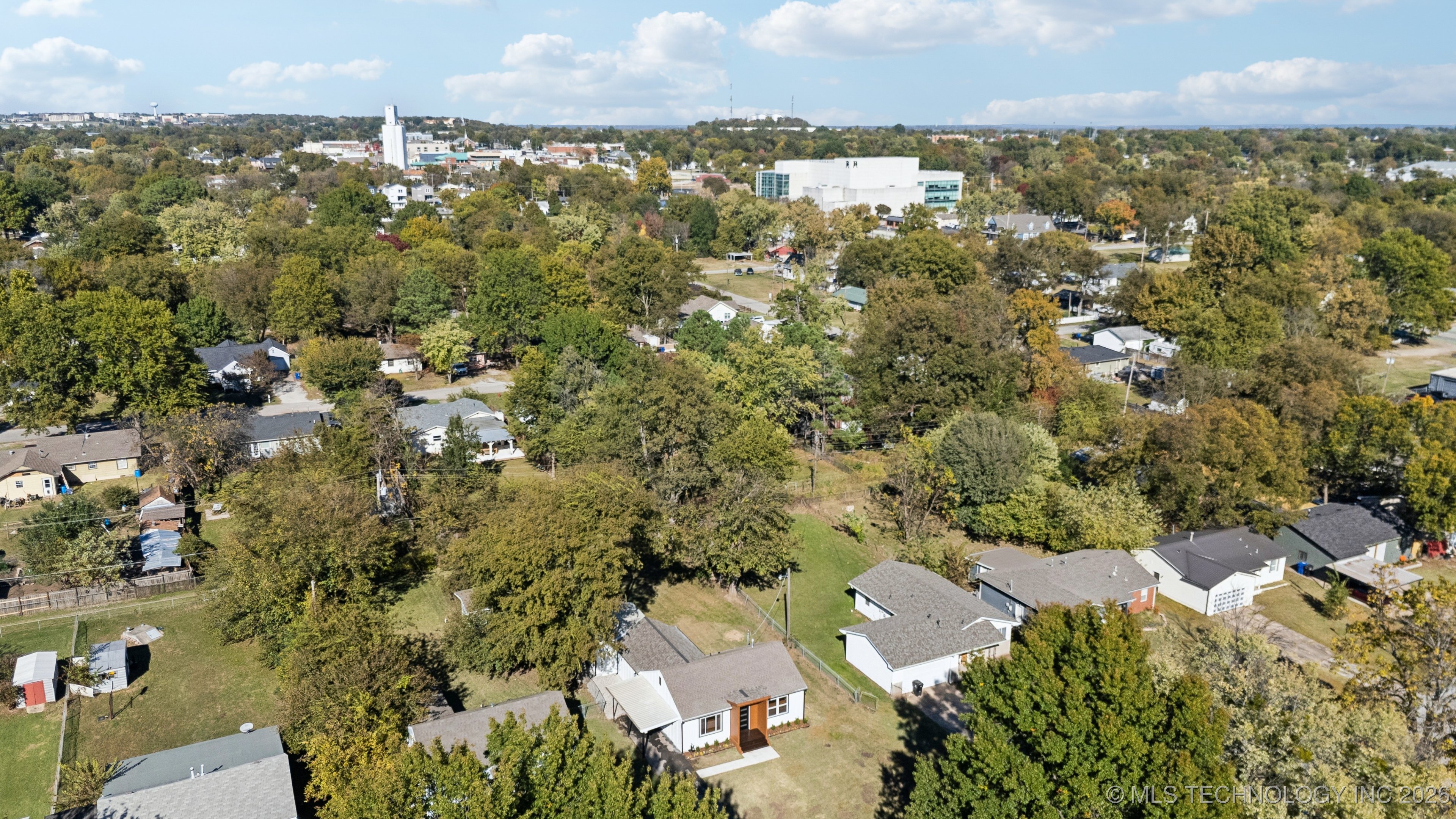 220 W Memphis Street Property Photo 30