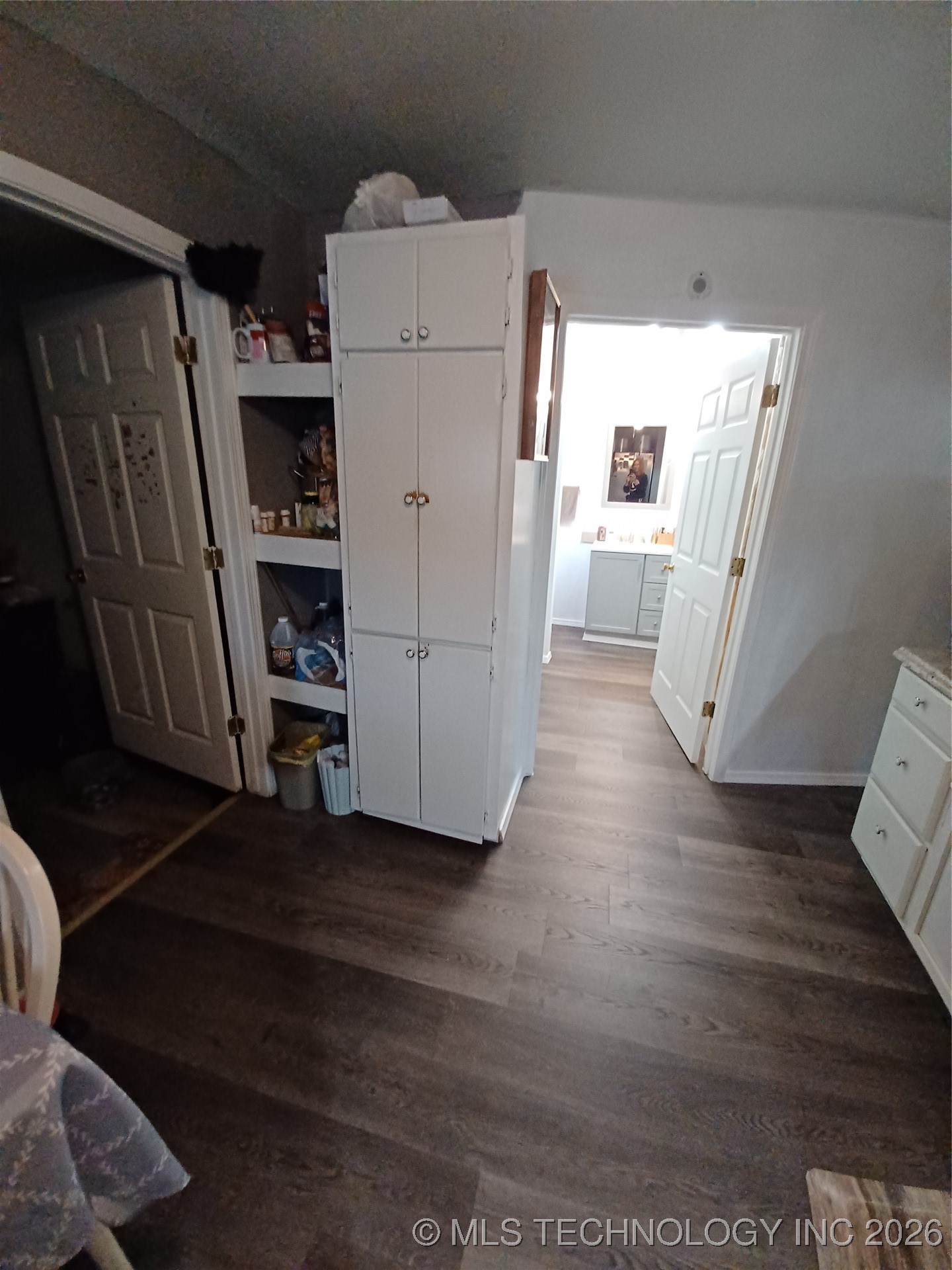 416747 Delaware Drive Property Photo 10