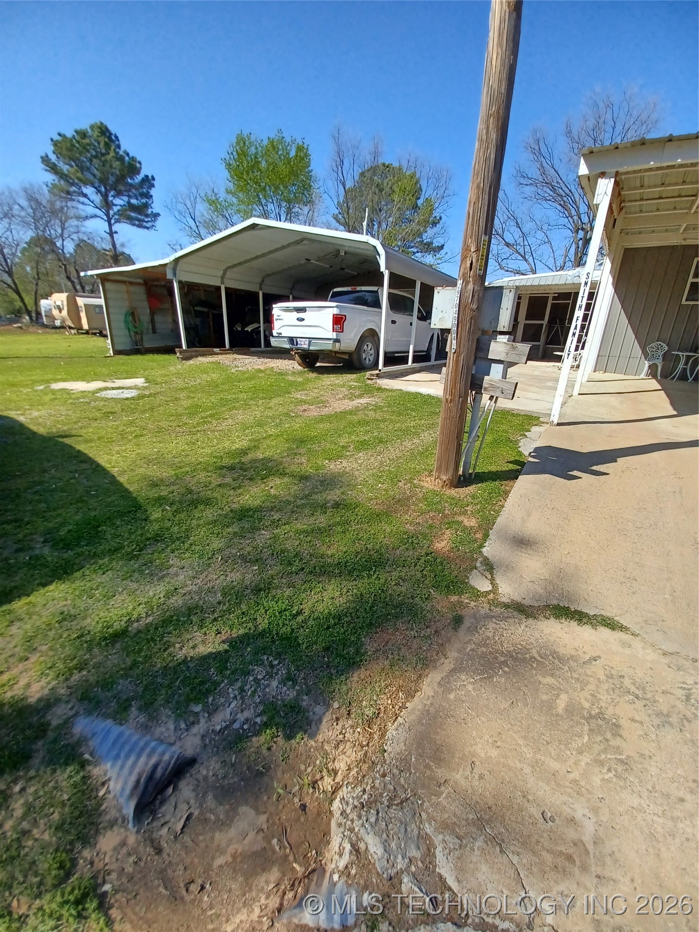 416747 Delaware Drive Property Photo 20