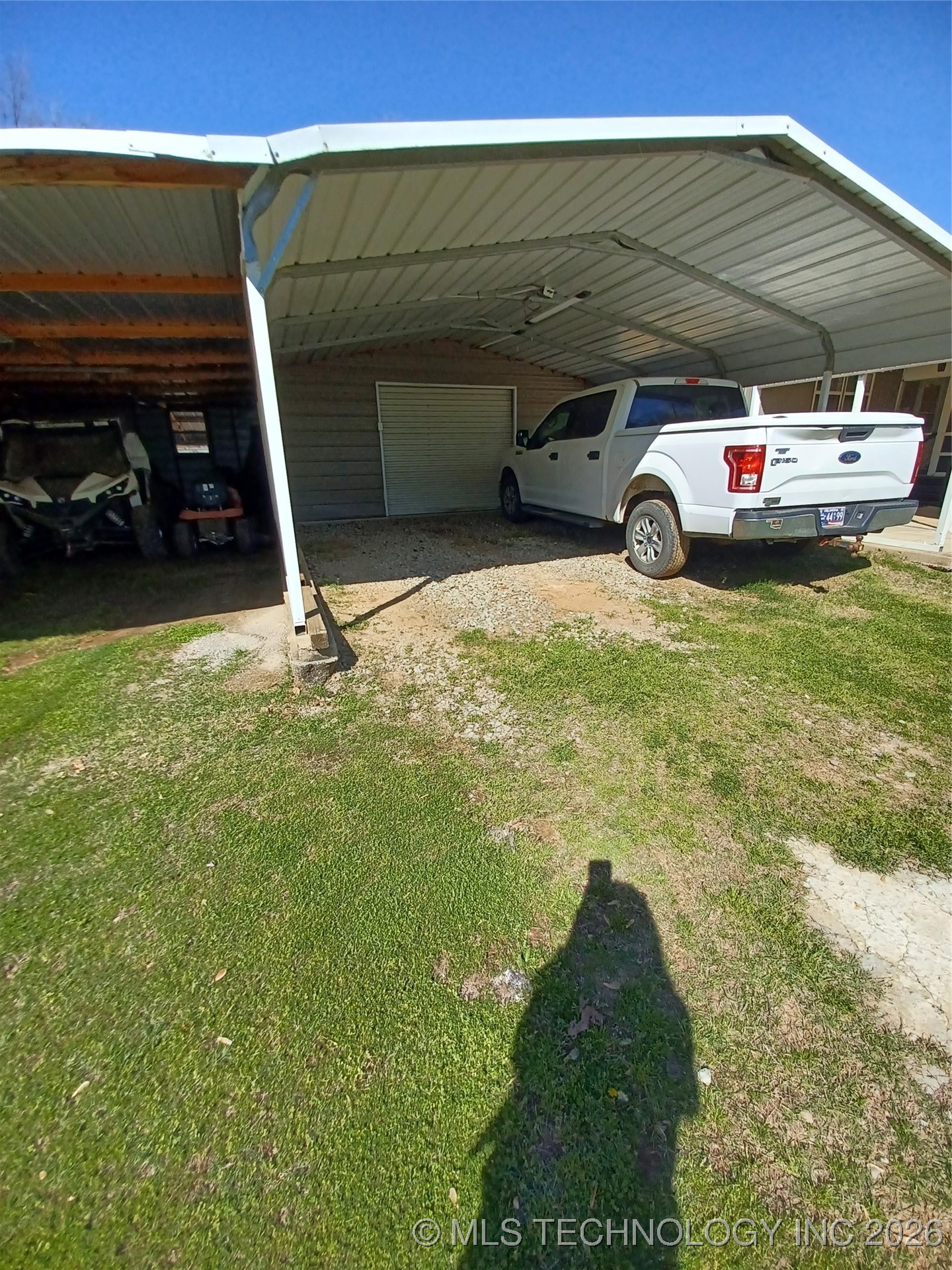 416747 Delaware Drive Property Photo 28