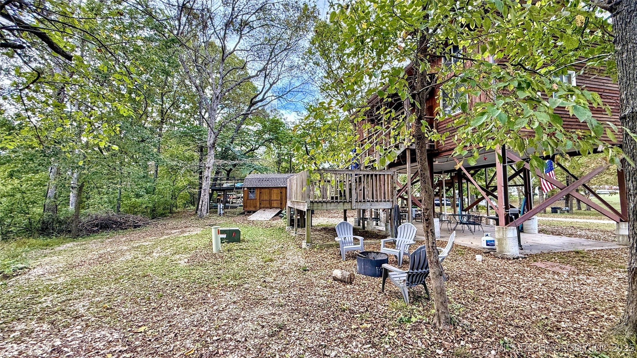 462436 Riverside Drive Property Photo 43