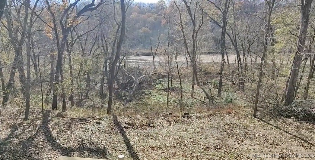 462436 Riverside Drive Property Photo 47