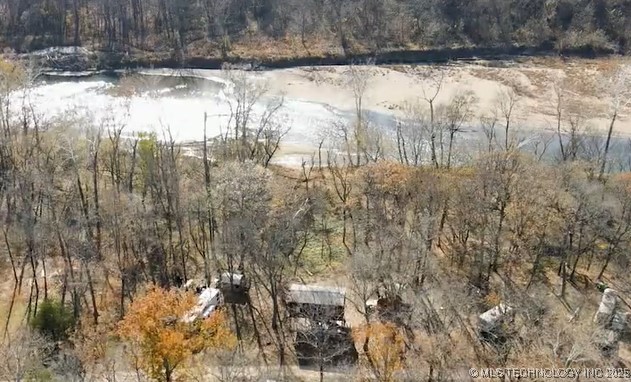 462436 Riverside Drive Property Photo 48