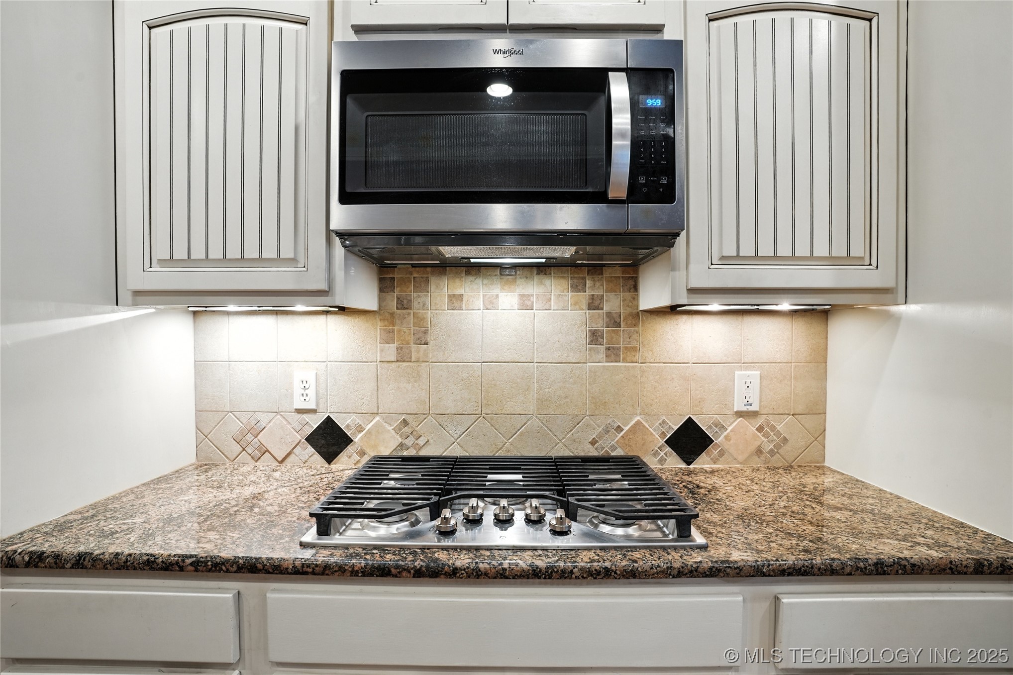 401 S Tallchief Avenue Property Photo 16