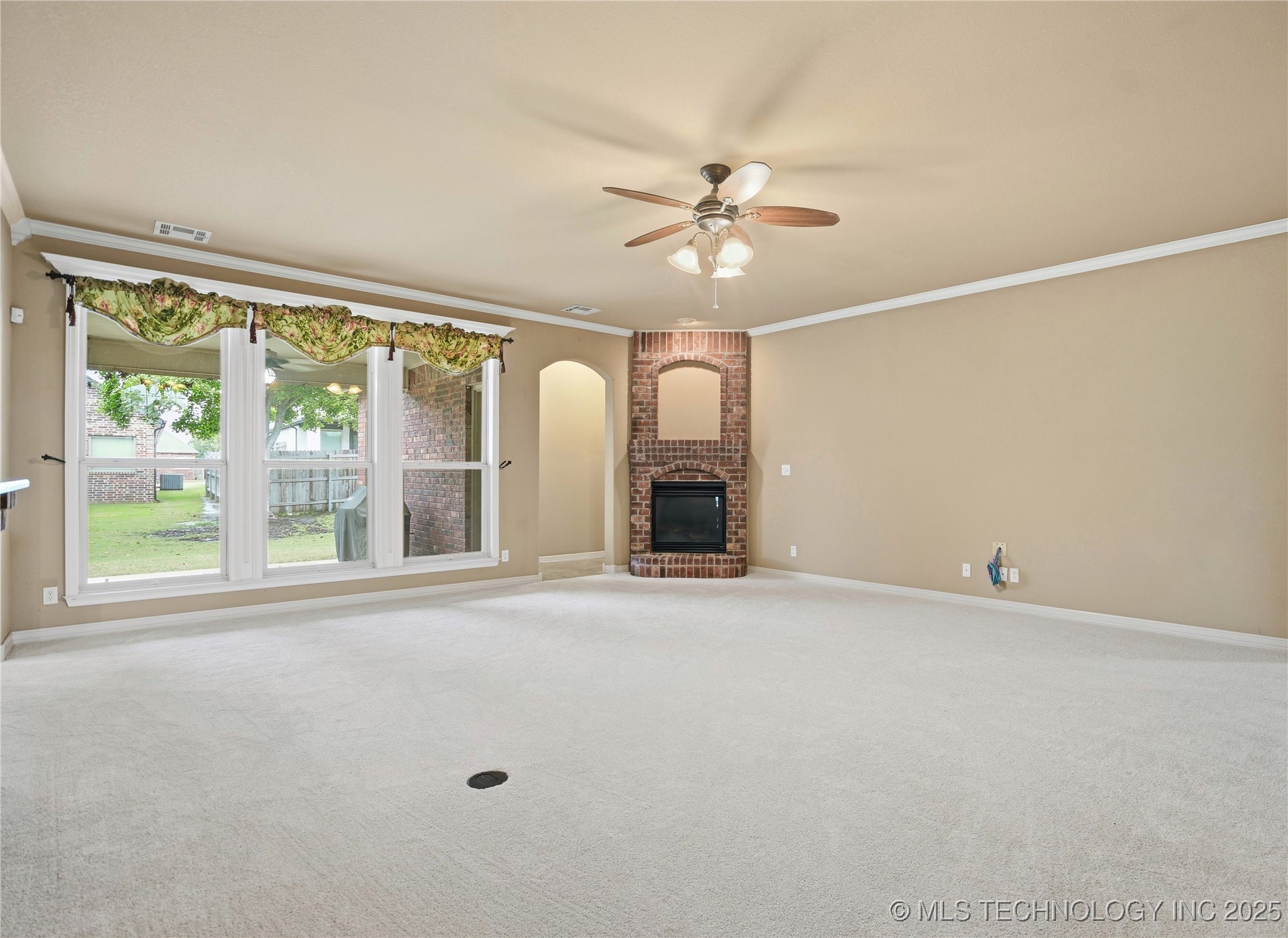 401 S Tallchief Avenue Property Photo 24