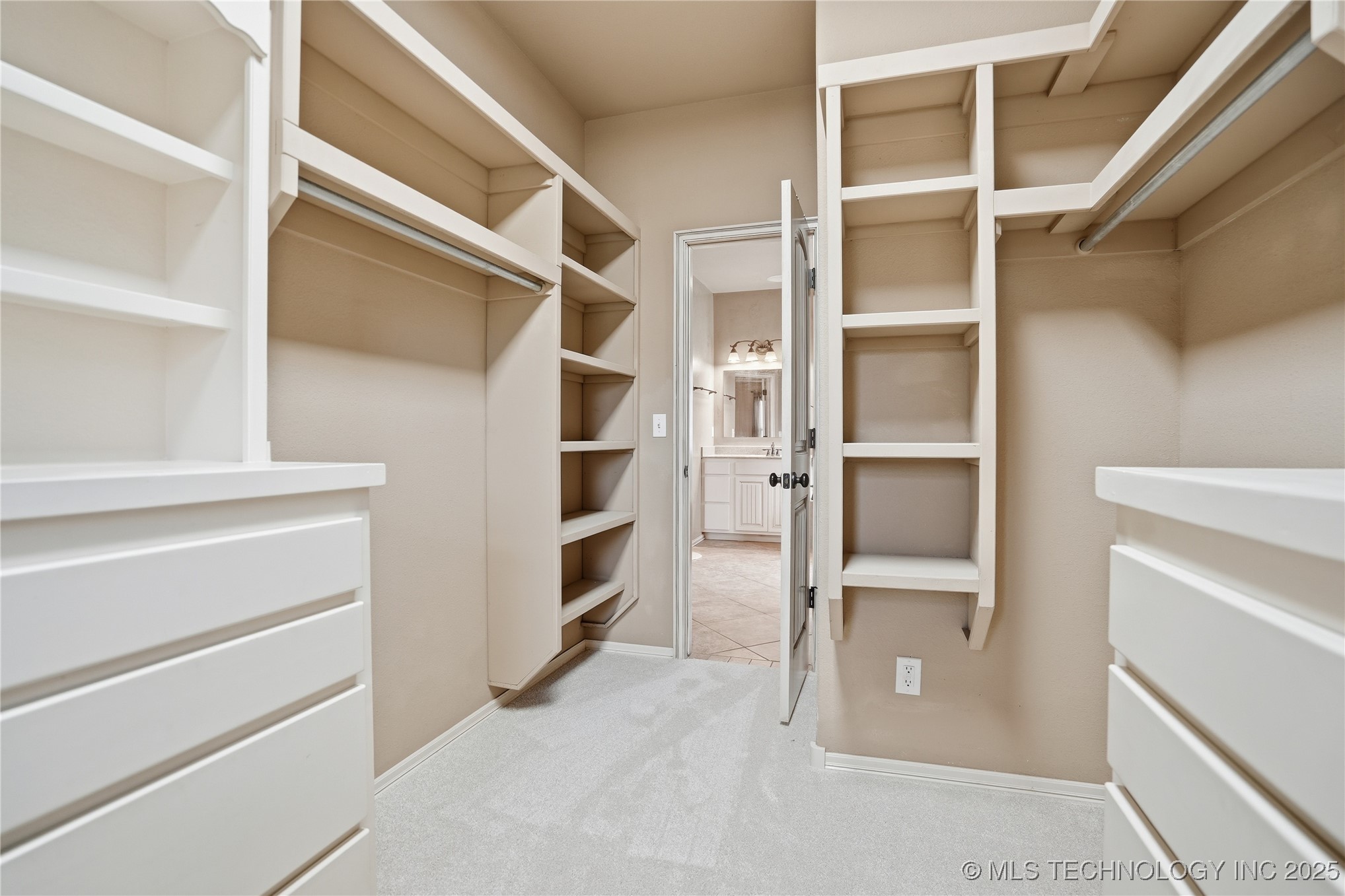 401 S Tallchief Avenue Property Photo 67