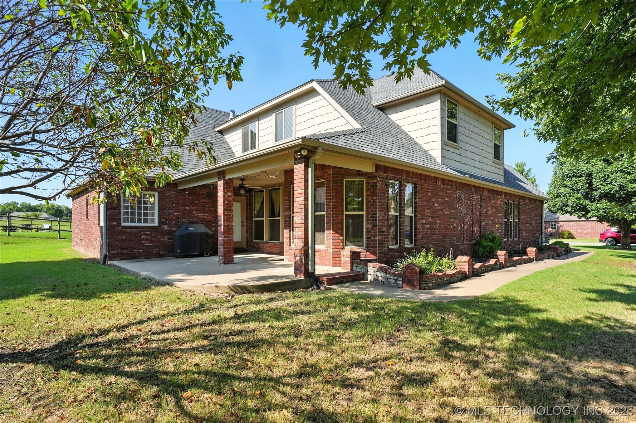 401 S Tallchief Avenue Property Photo 72