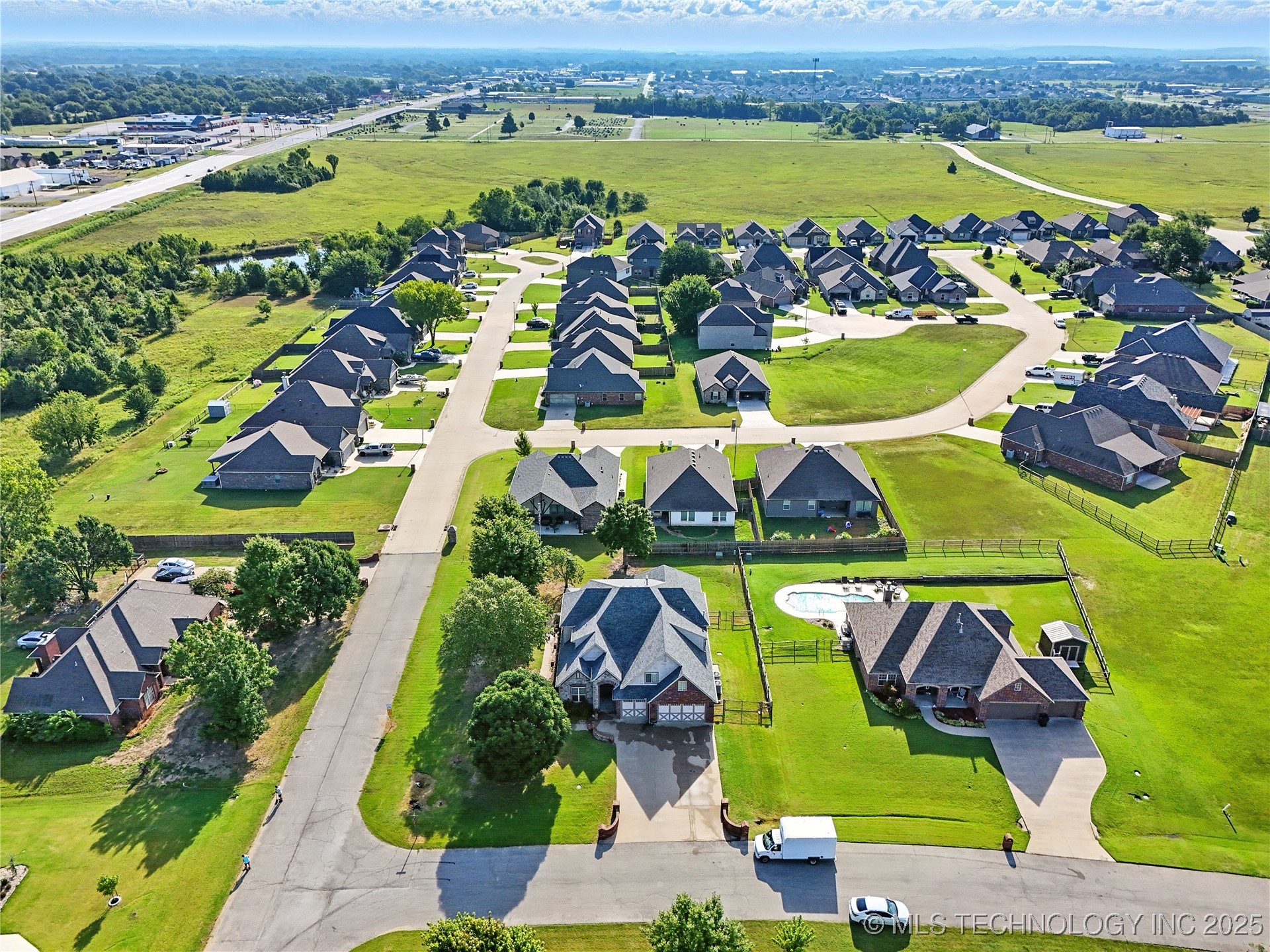 401 S Tallchief Avenue Property Photo 74