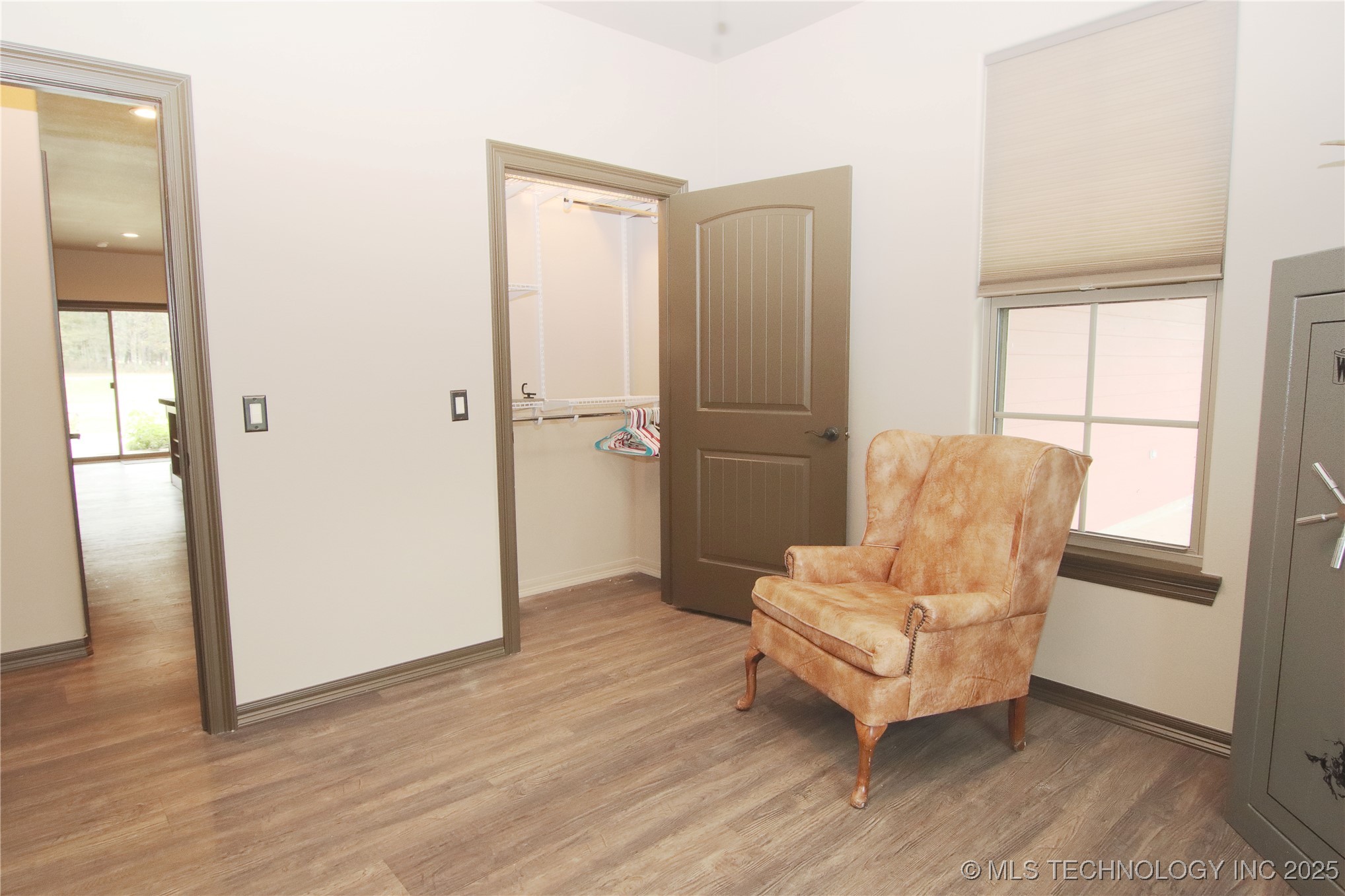 467281 Hwy 100 Property Photo 29