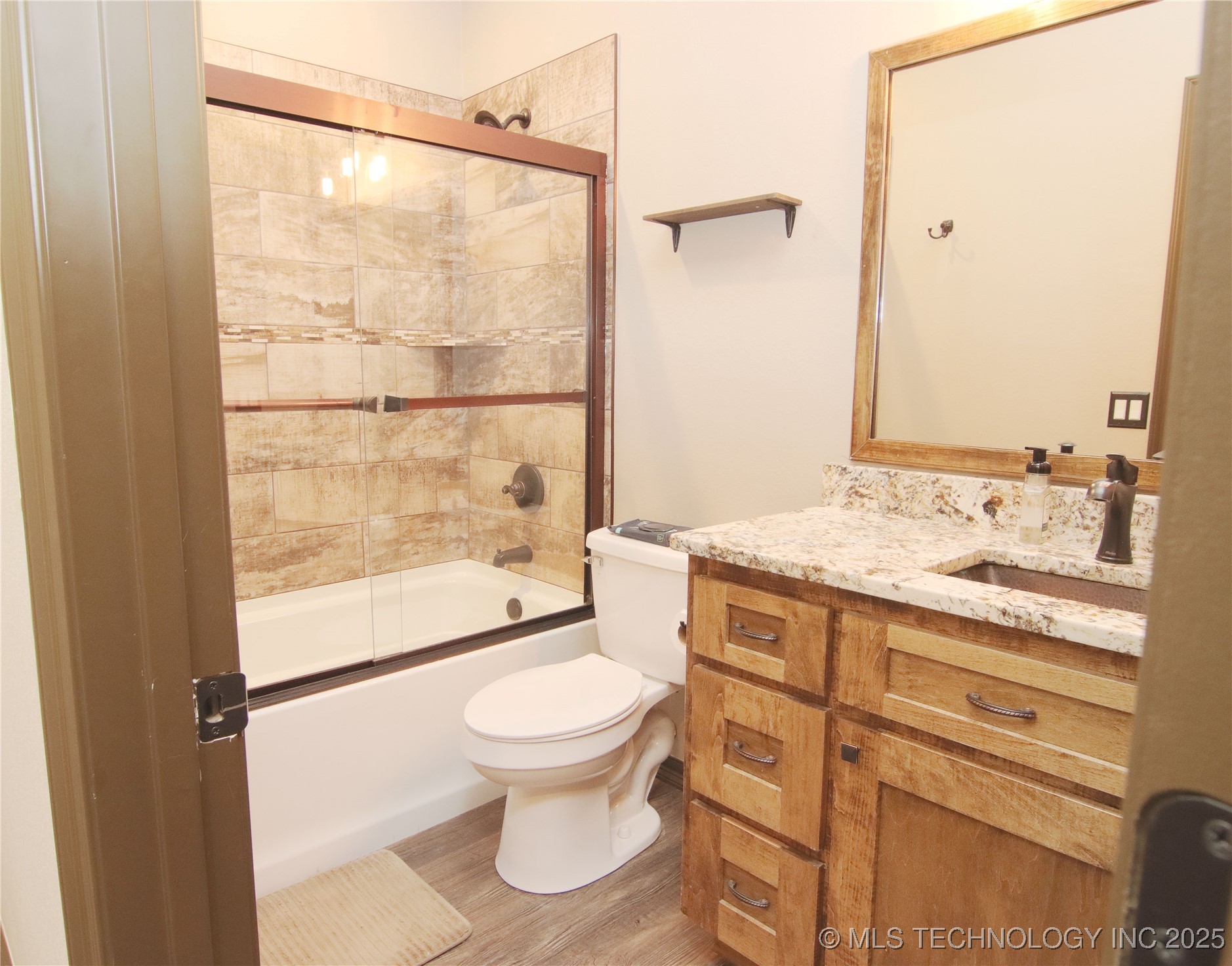 467281 Hwy 100 Property Photo 31