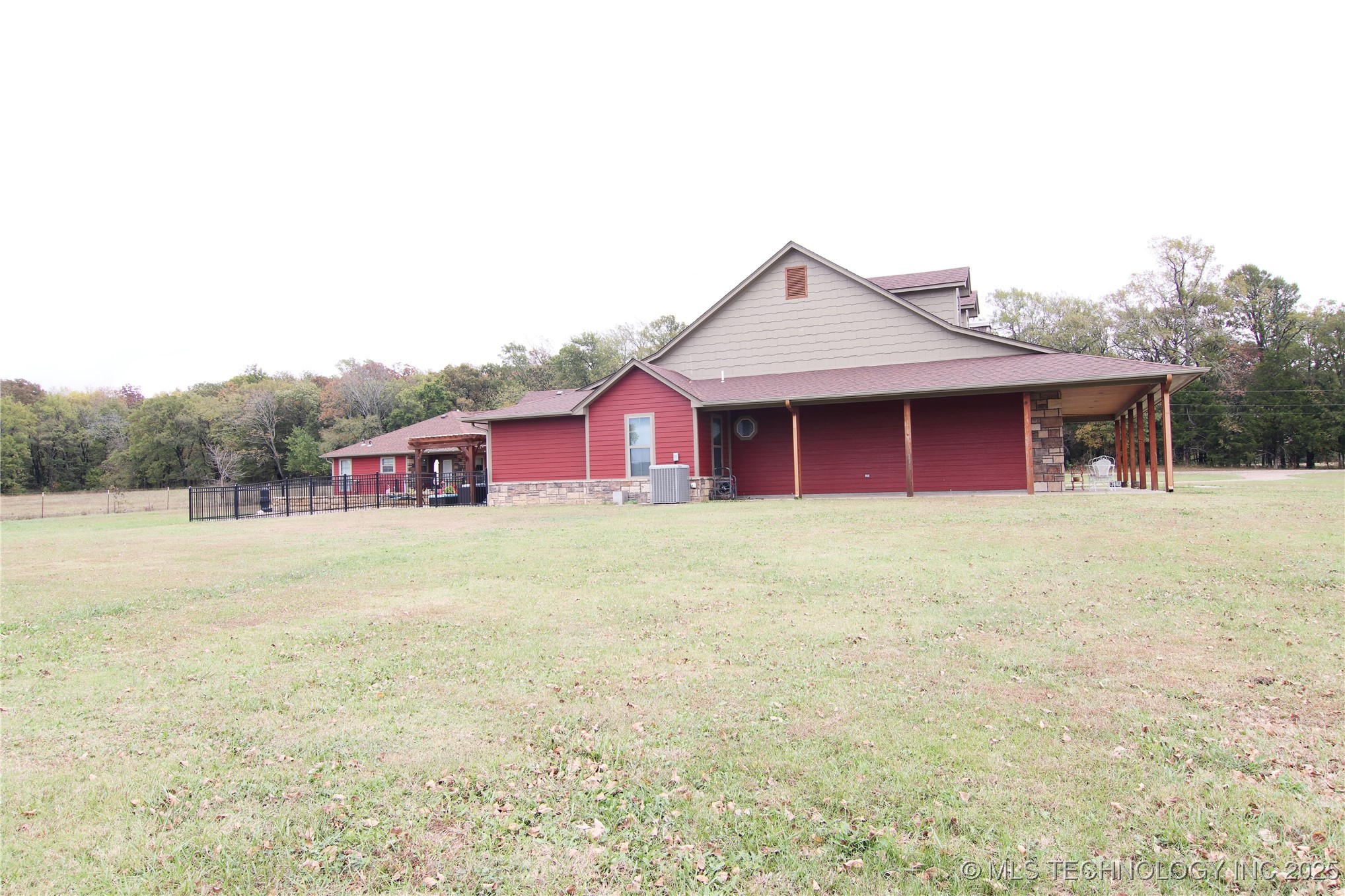 467281 Hwy 100 Property Photo 46