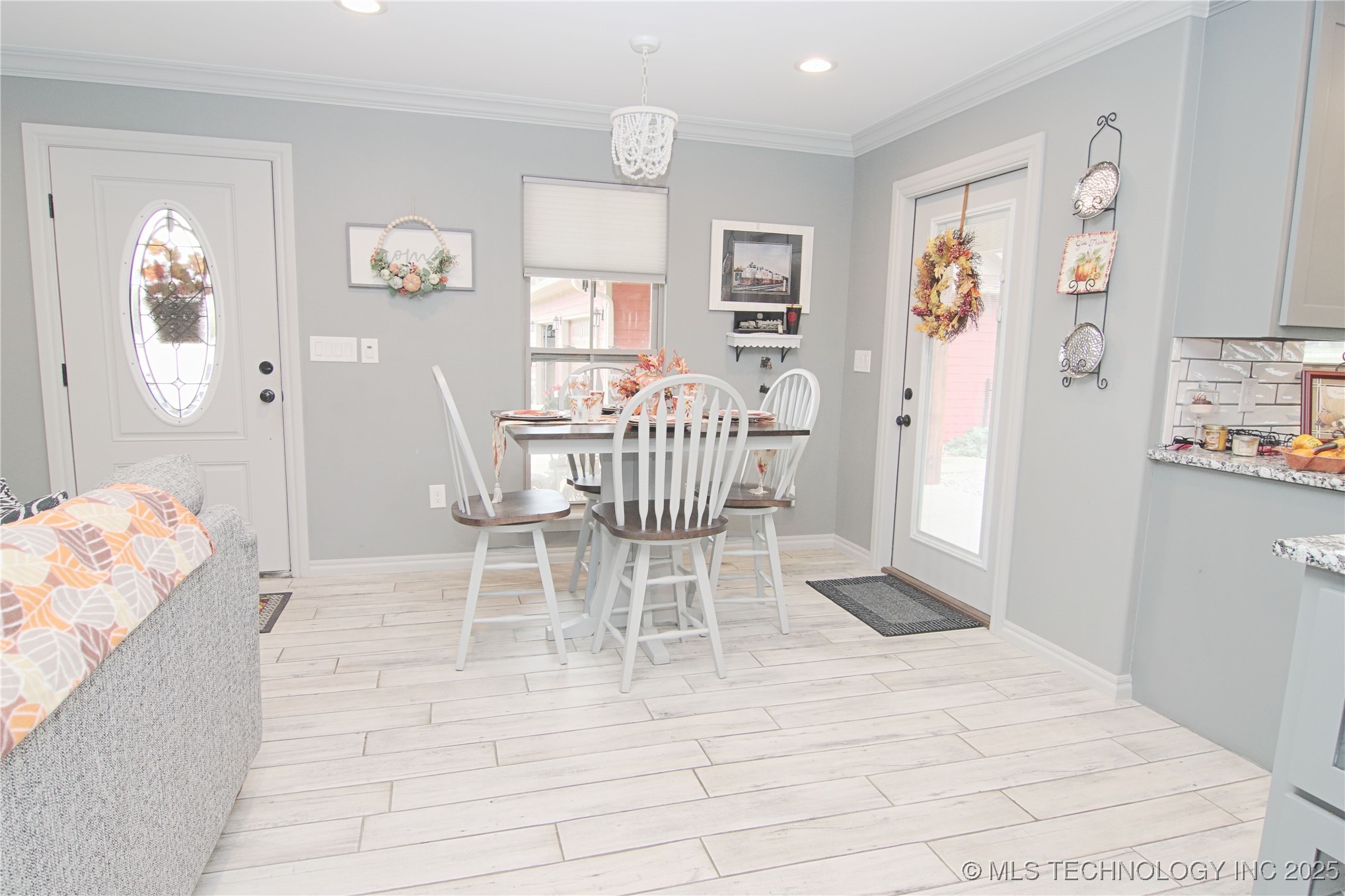 467281 Hwy 100 Property Photo 54