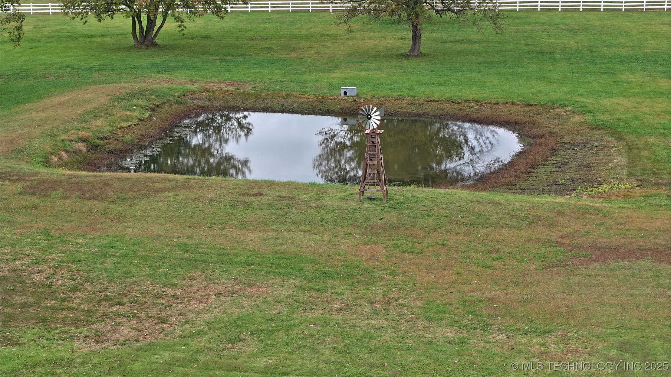 467281 Hwy 100 Property Photo 77