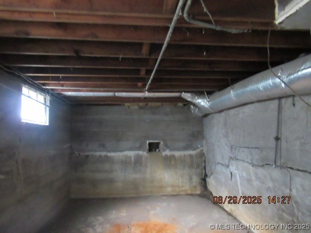 1921 W 41st Street Property Photo 32