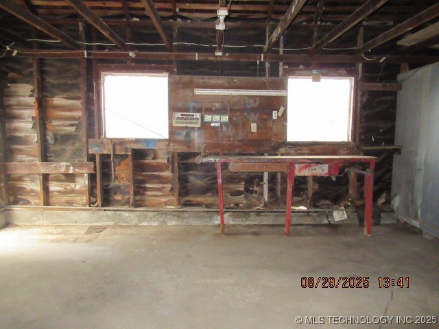 1921 W 41st Street Property Photo 36