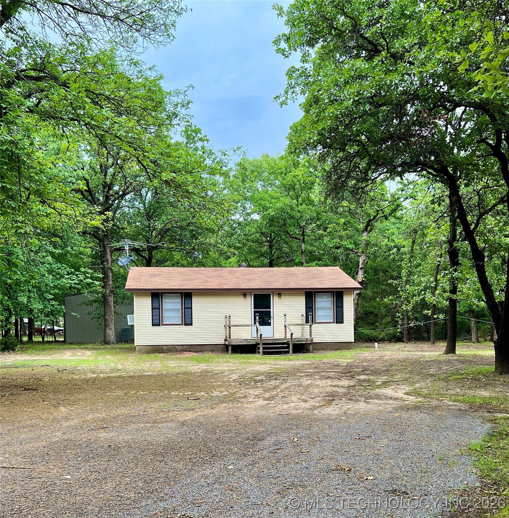 10826 Post Oak Road Property Photo 2