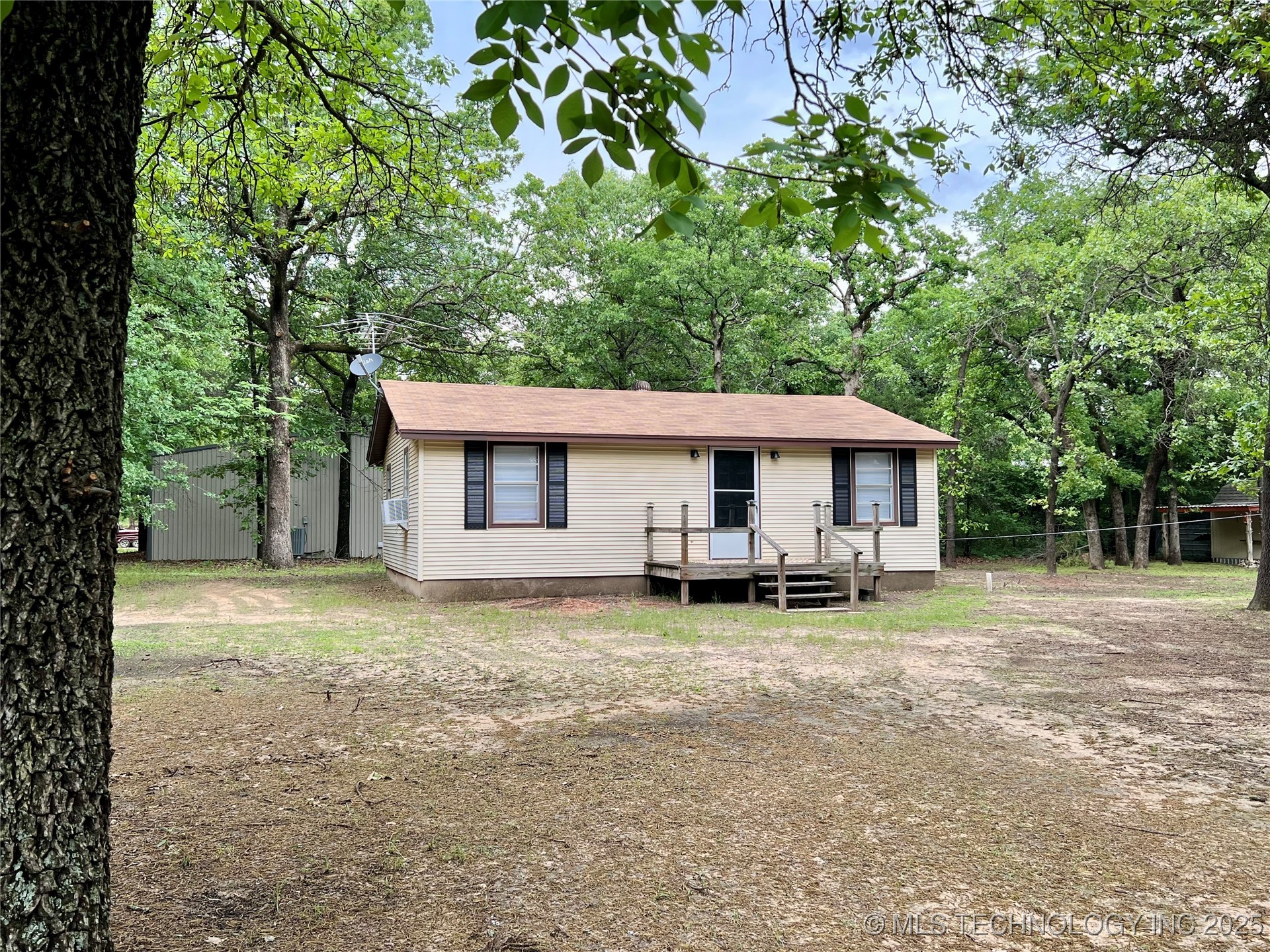 10826 Post Oak Road Property Photo 4