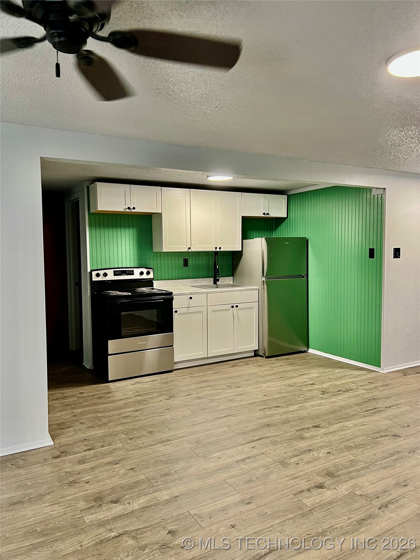 10826 Post Oak Road Property Photo 6