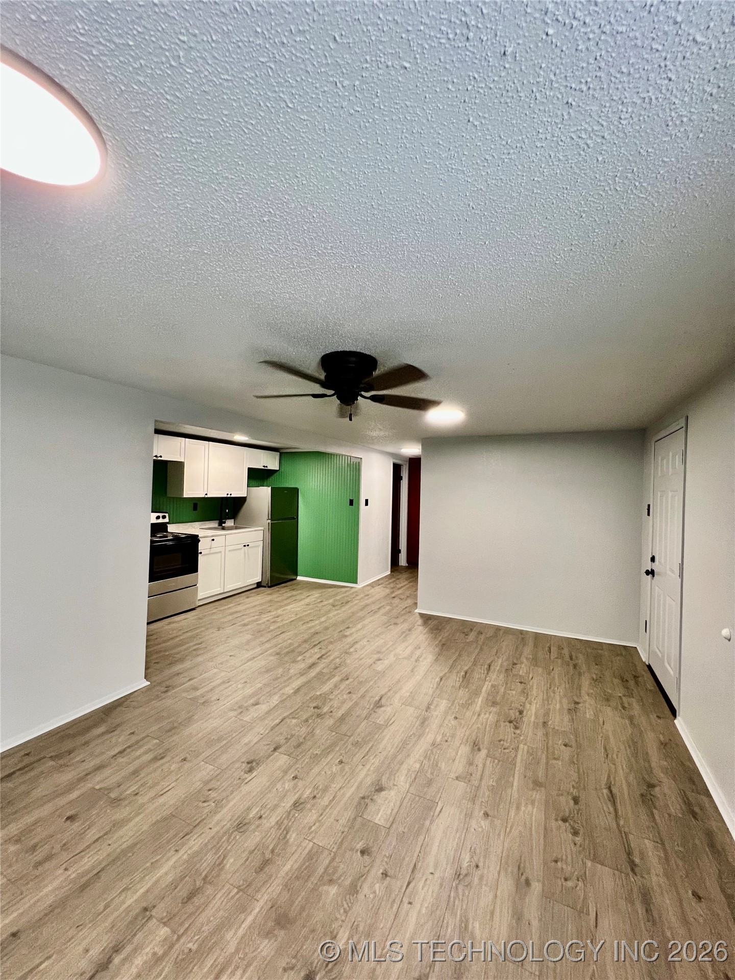 10826 Post Oak Road Property Photo 9