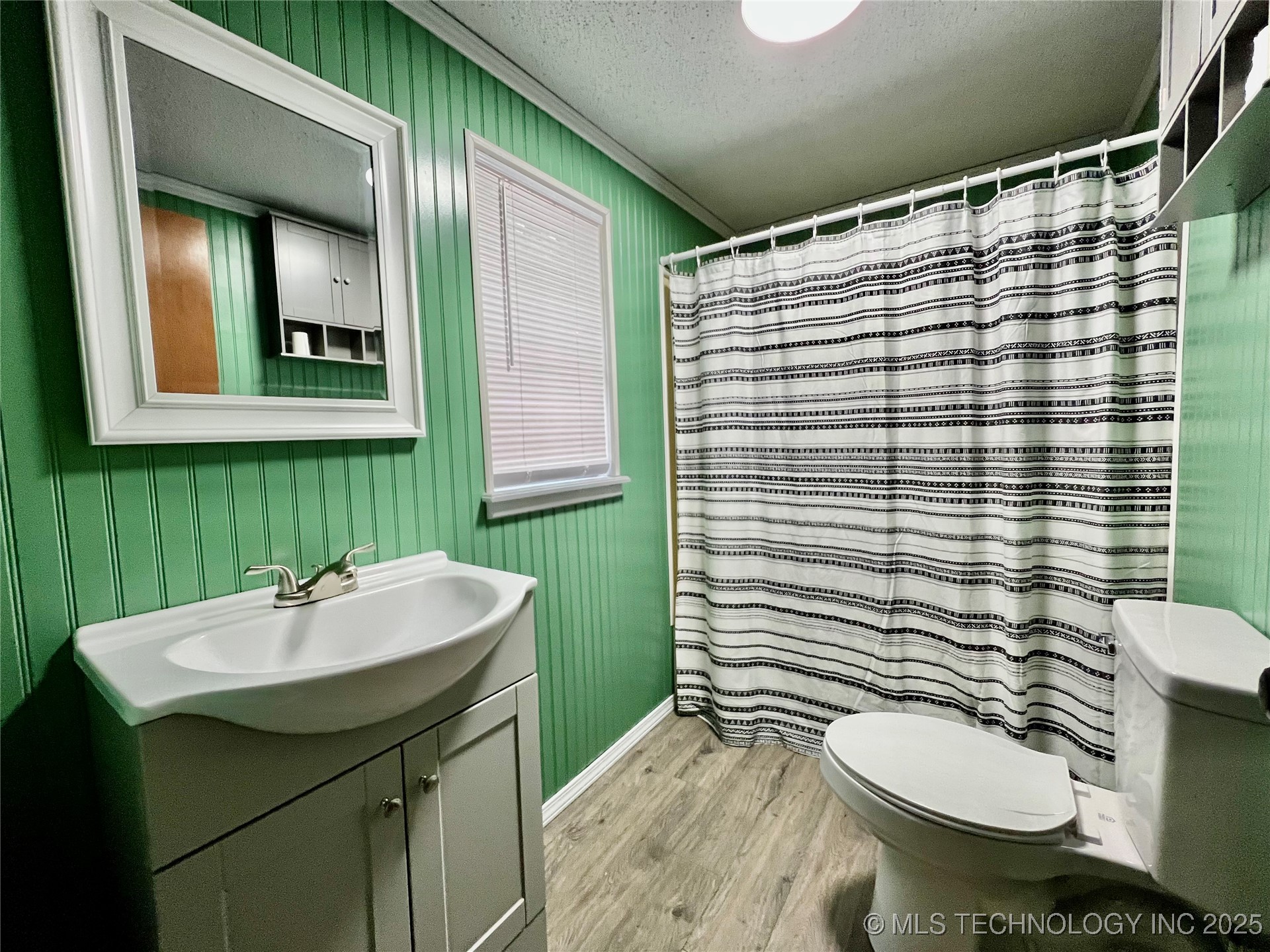 10826 Post Oak Road Property Photo 10