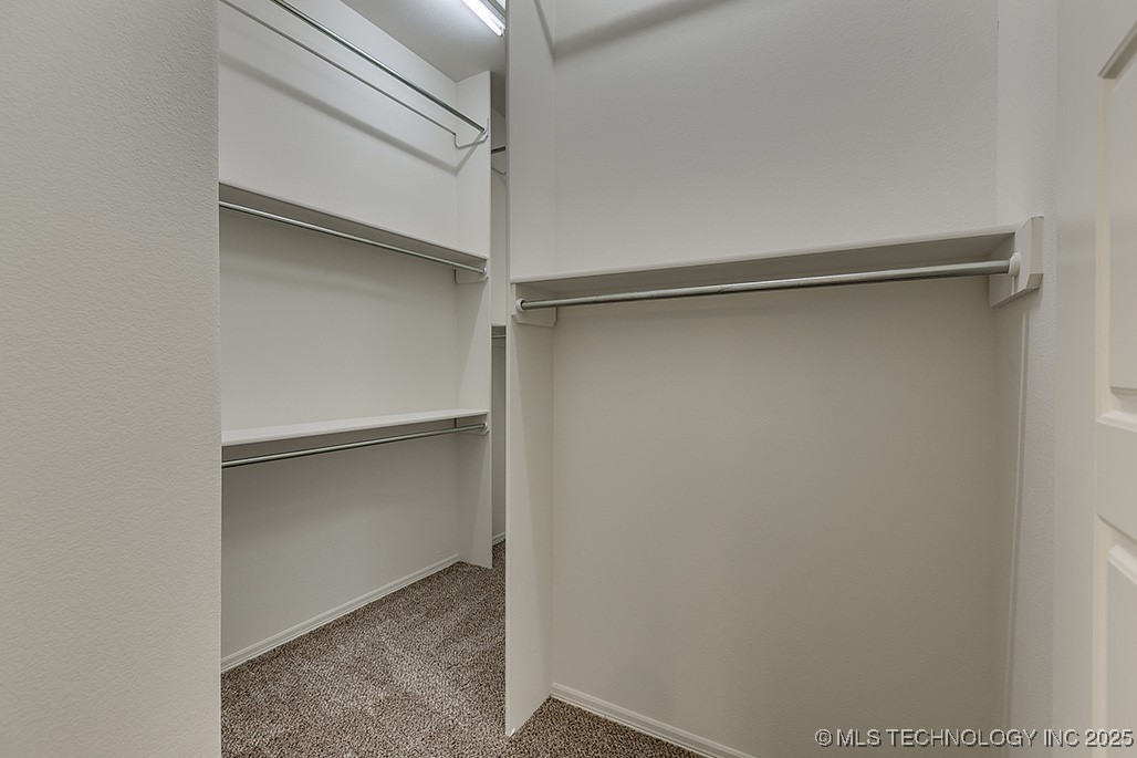 3205 E 147th Place S Property Photo 11