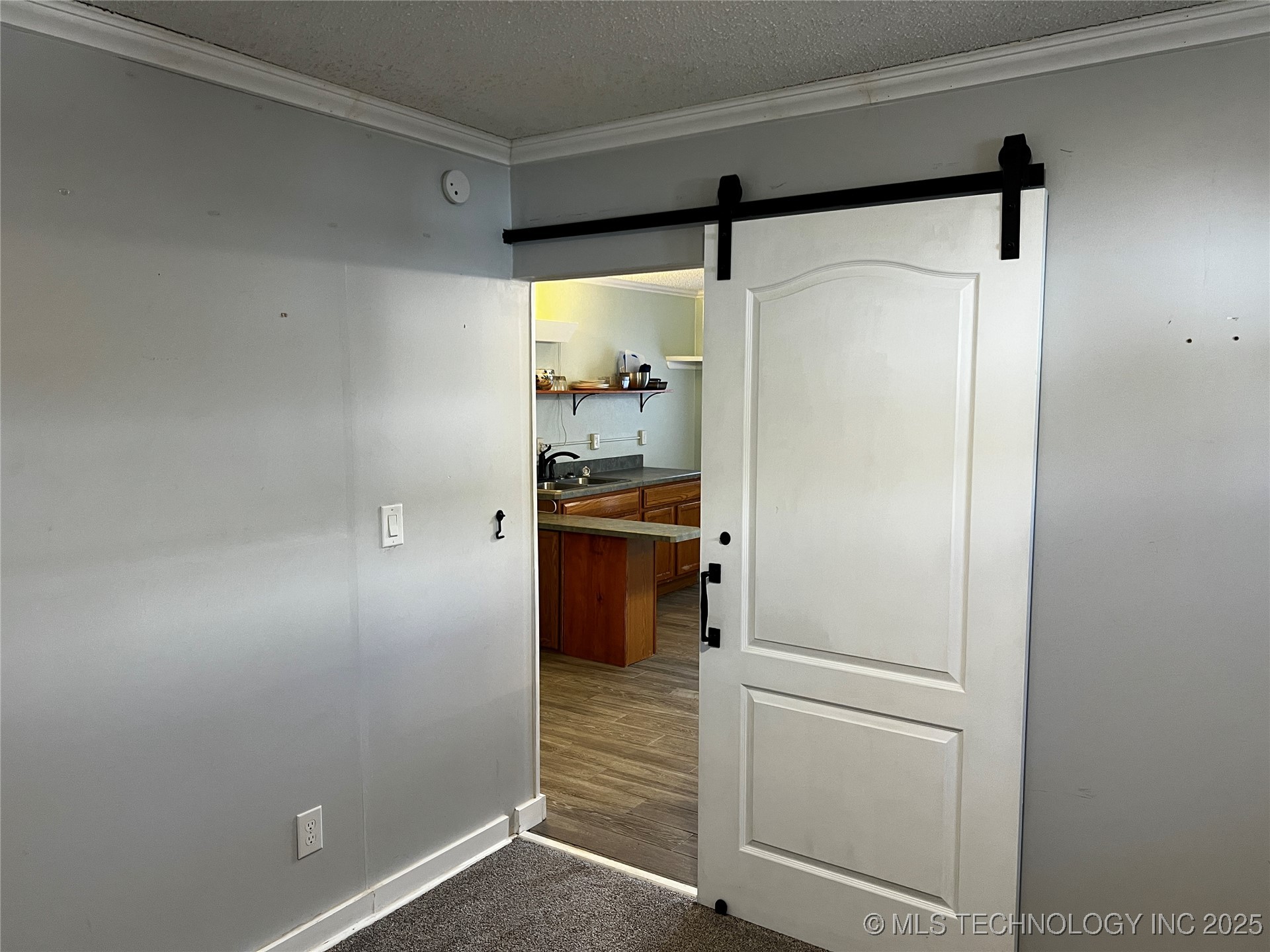 311 E A Street Property Photo 13