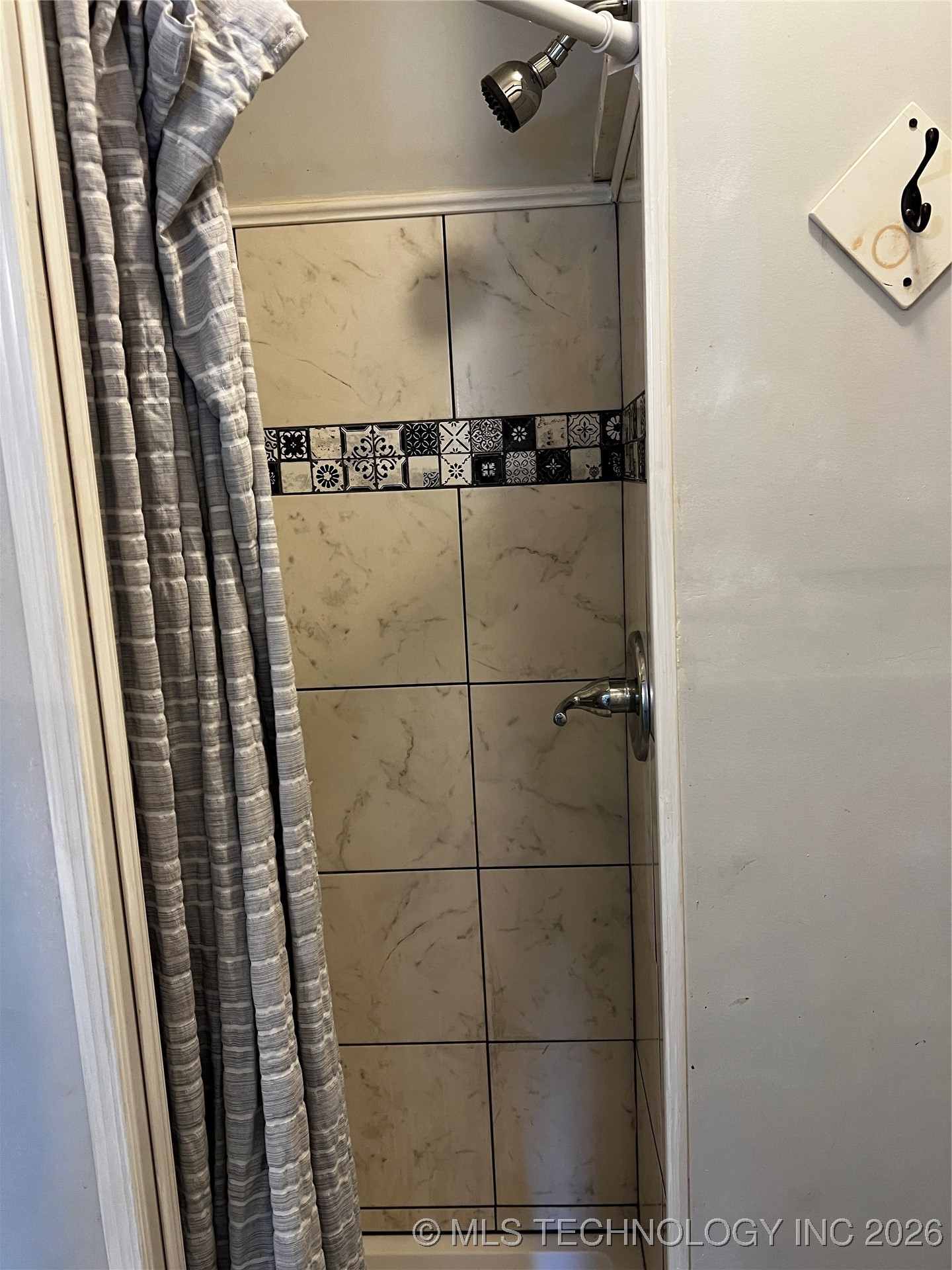 311 E A Street Property Photo 15