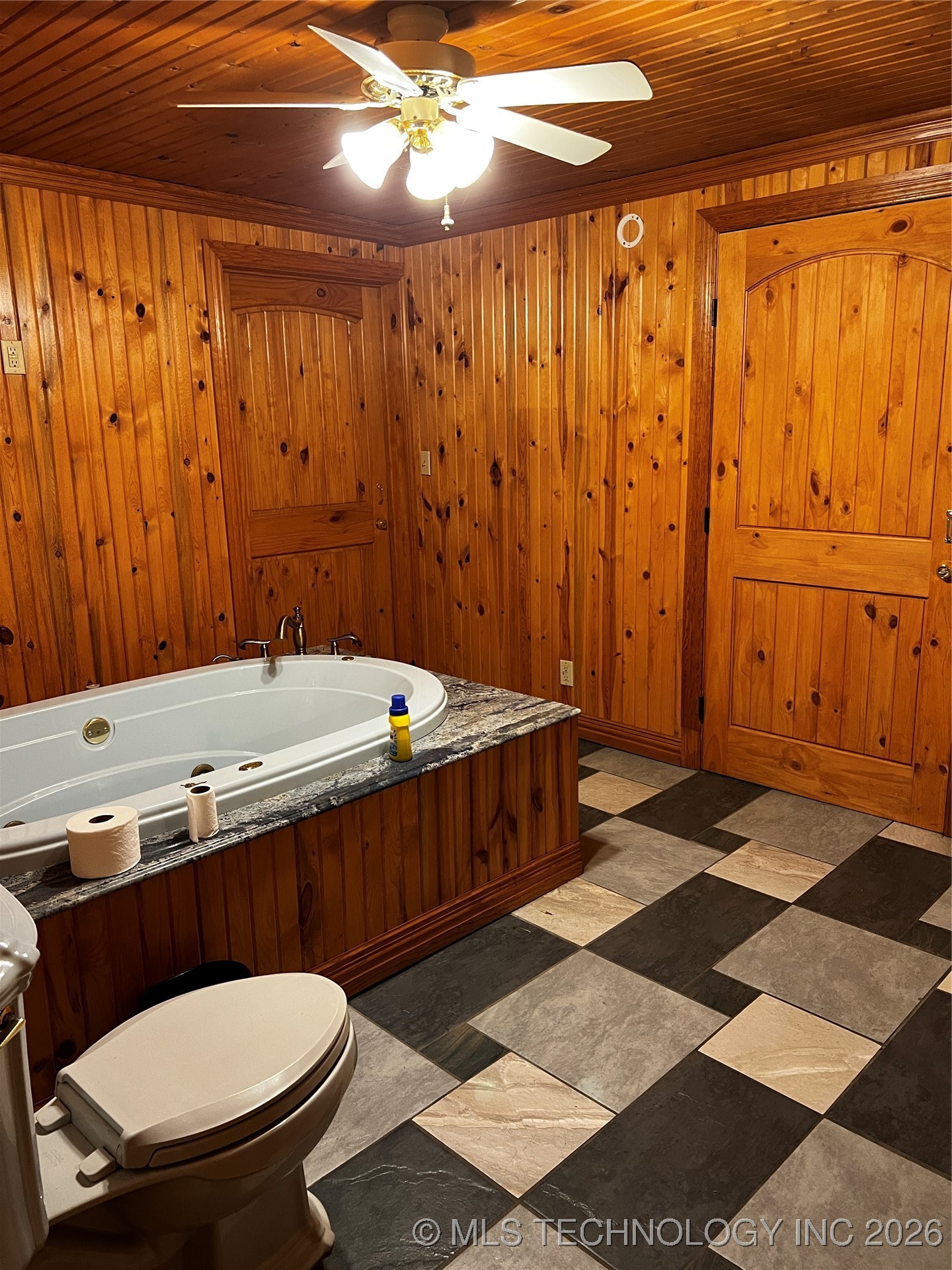 311 E A Street Property Photo 26