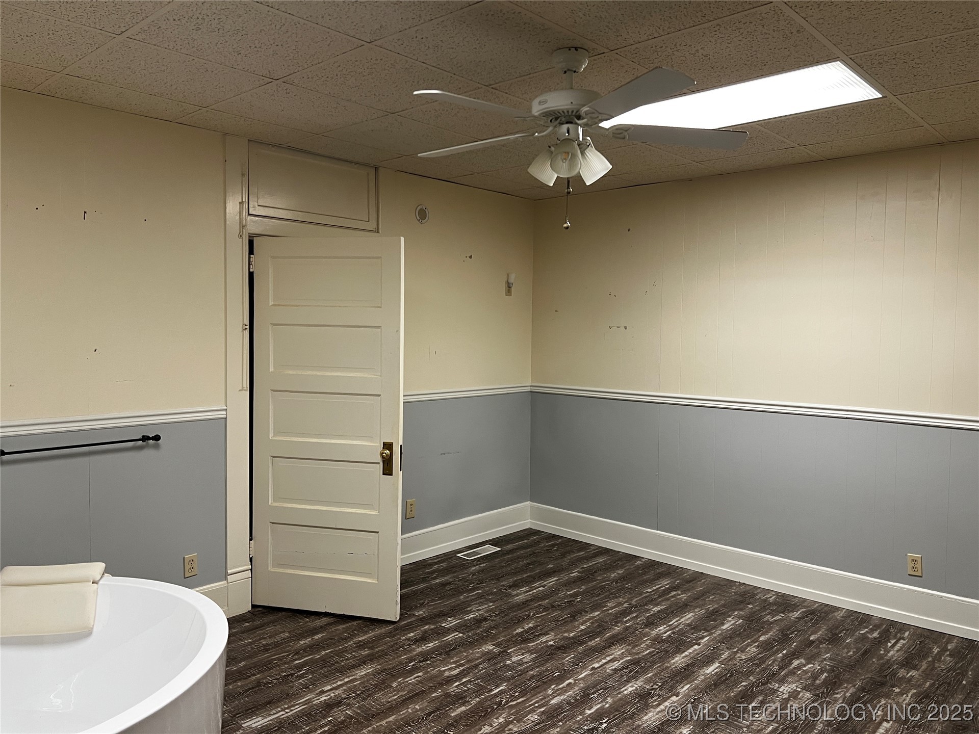 311 E A Street Property Photo 29