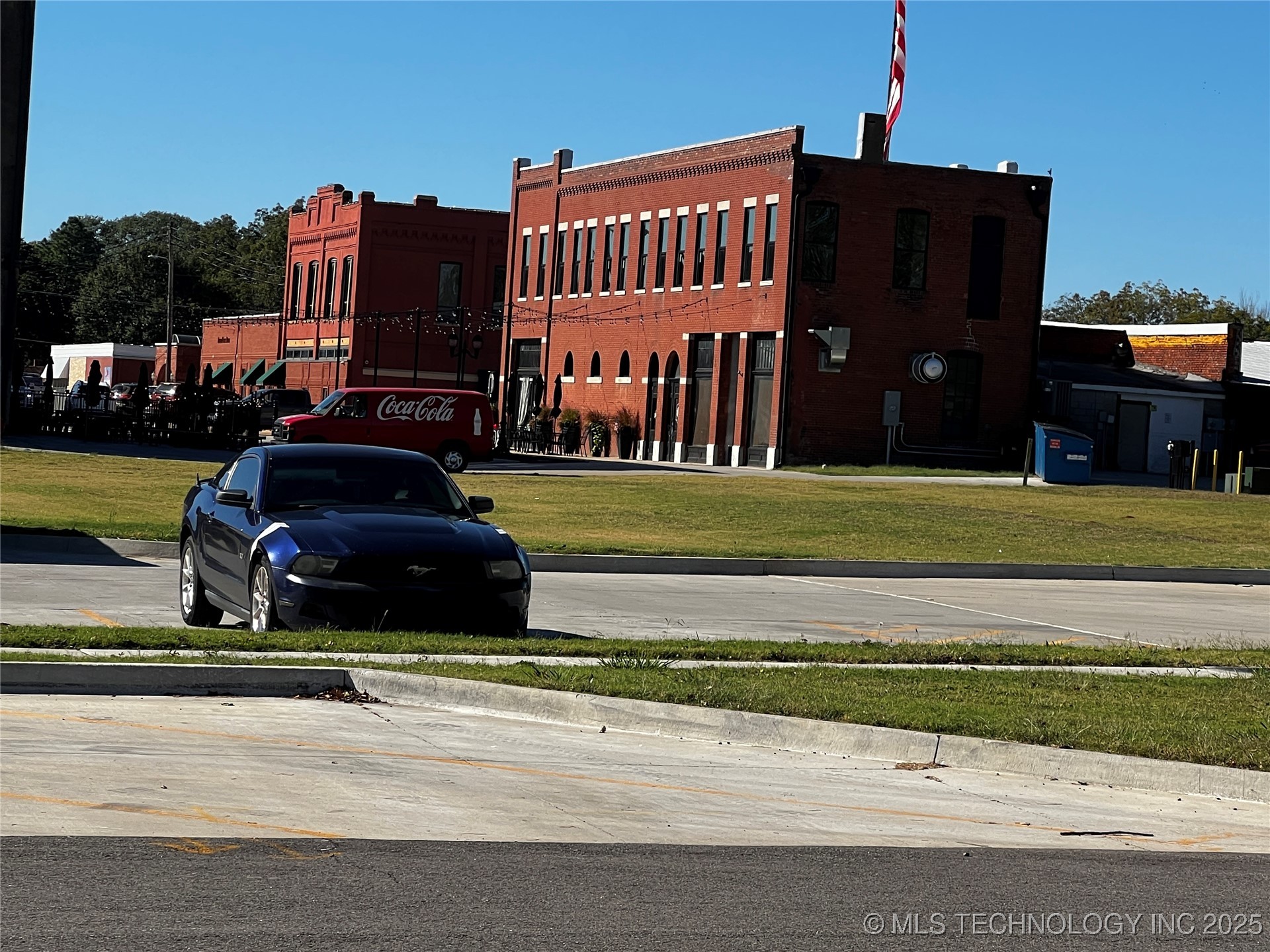 311 E A Street Property Photo 52