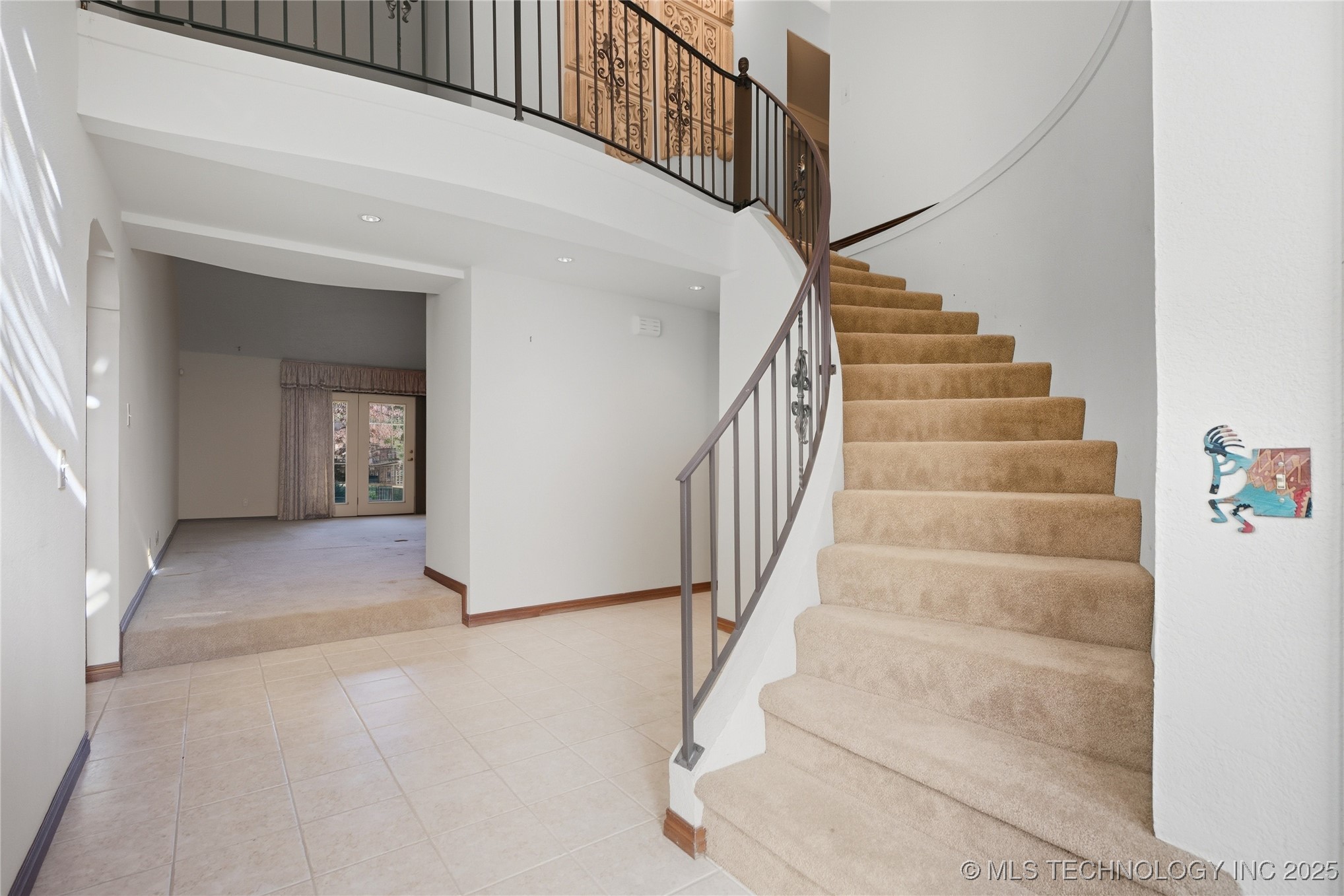 3727 E 64th Pl Place Property Photo 4