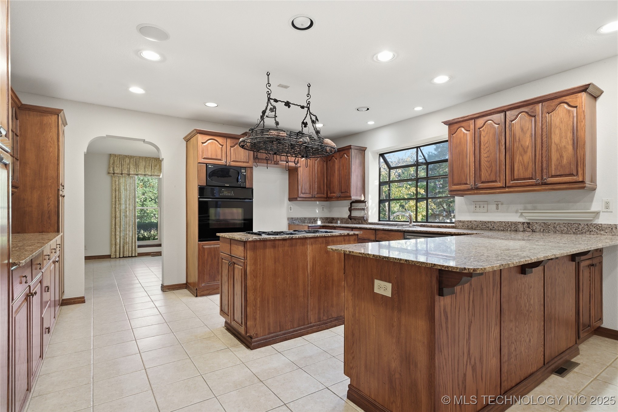 3727 E 64th Pl Place Property Photo 12