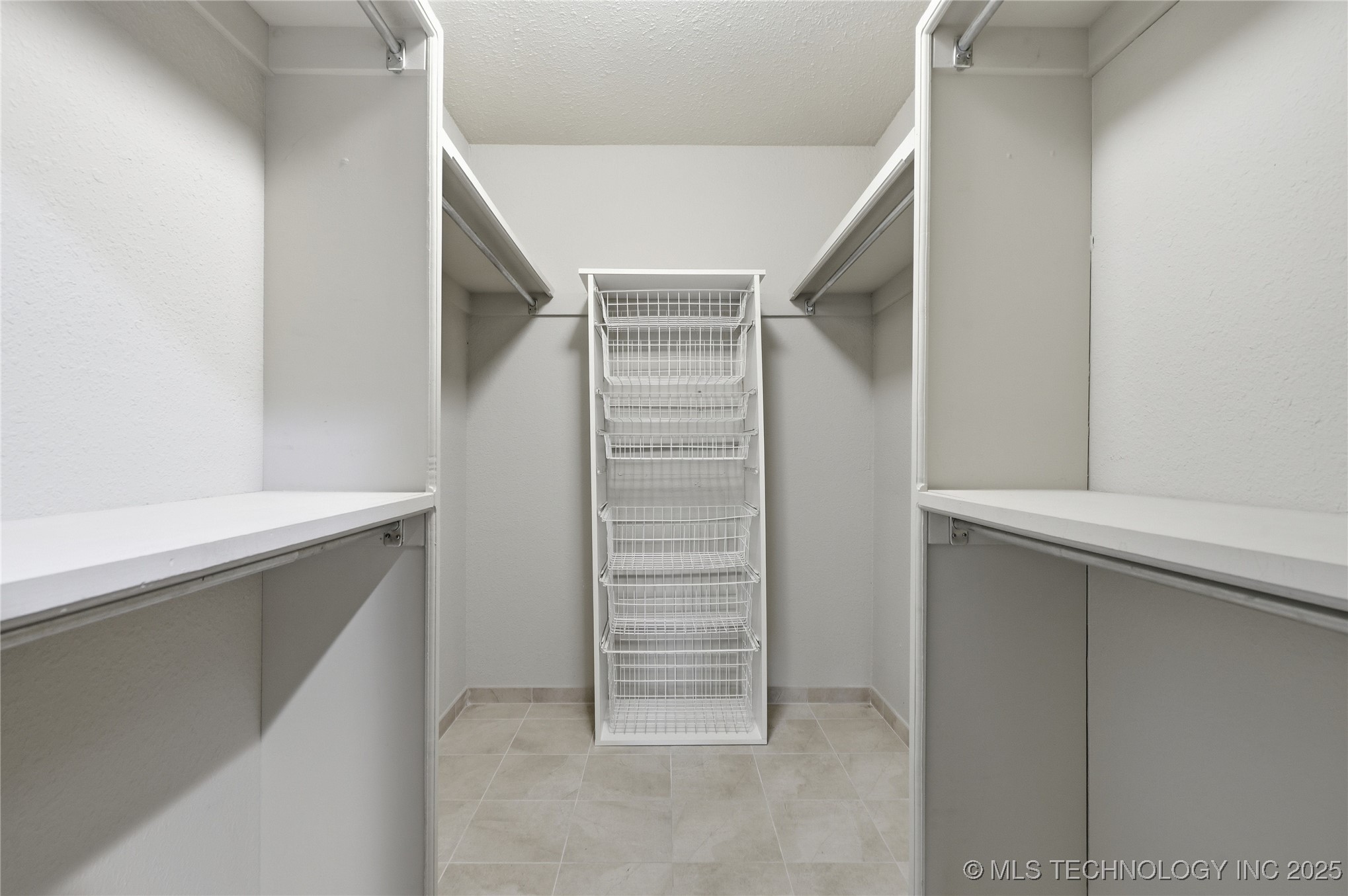 3727 E 64th Pl Place Property Photo 19