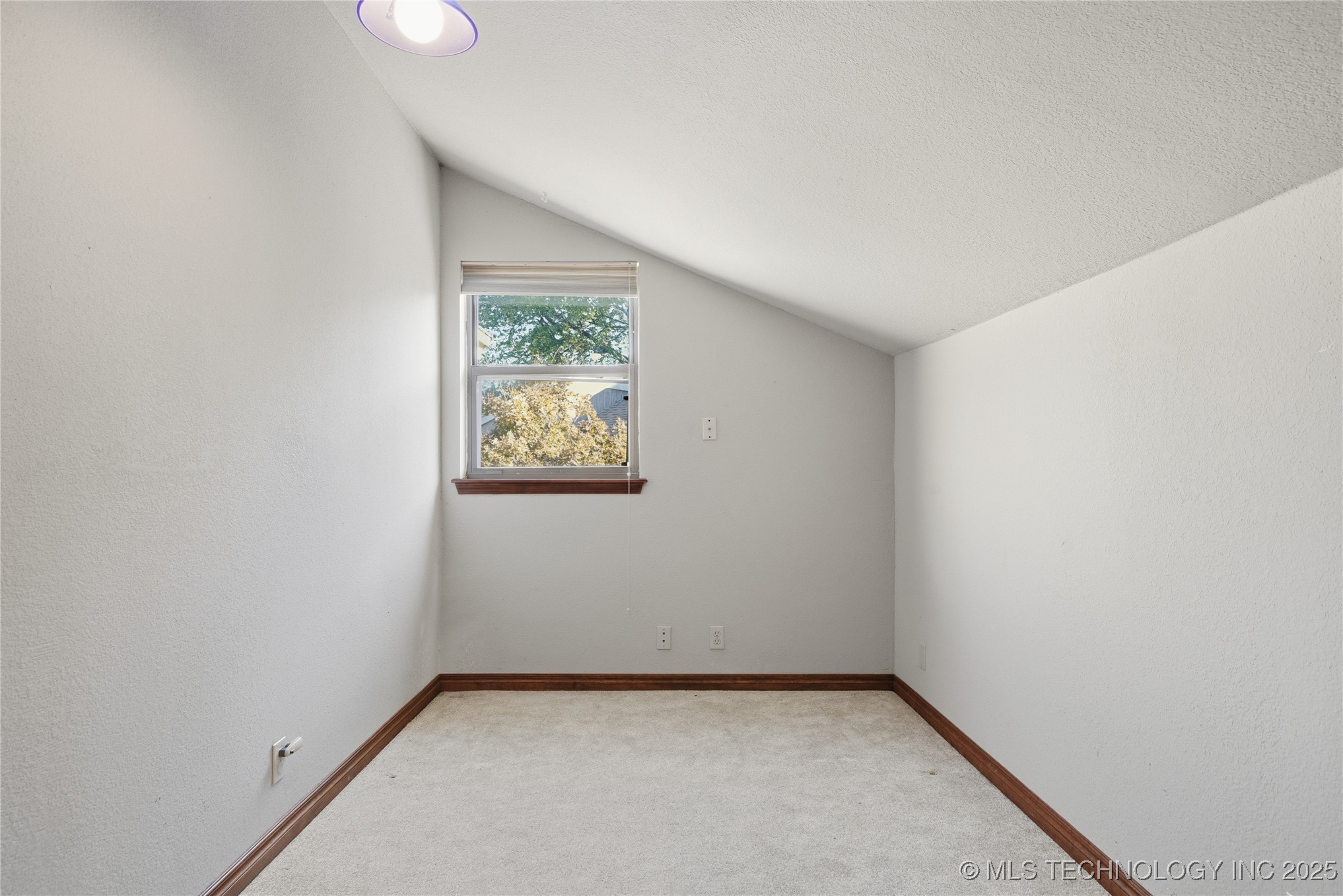 3727 E 64th Pl Place Property Photo 34