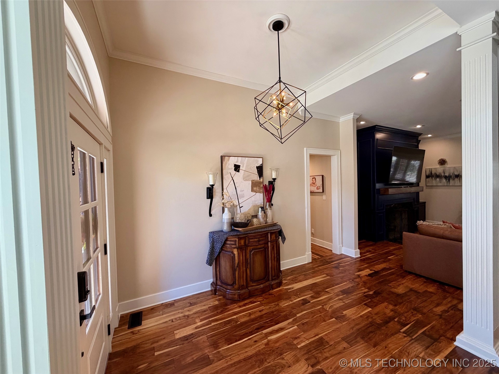 1818 Muirfield Property Photo 3