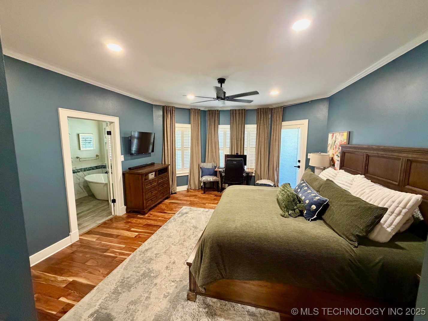 1818 Muirfield Property Photo 15