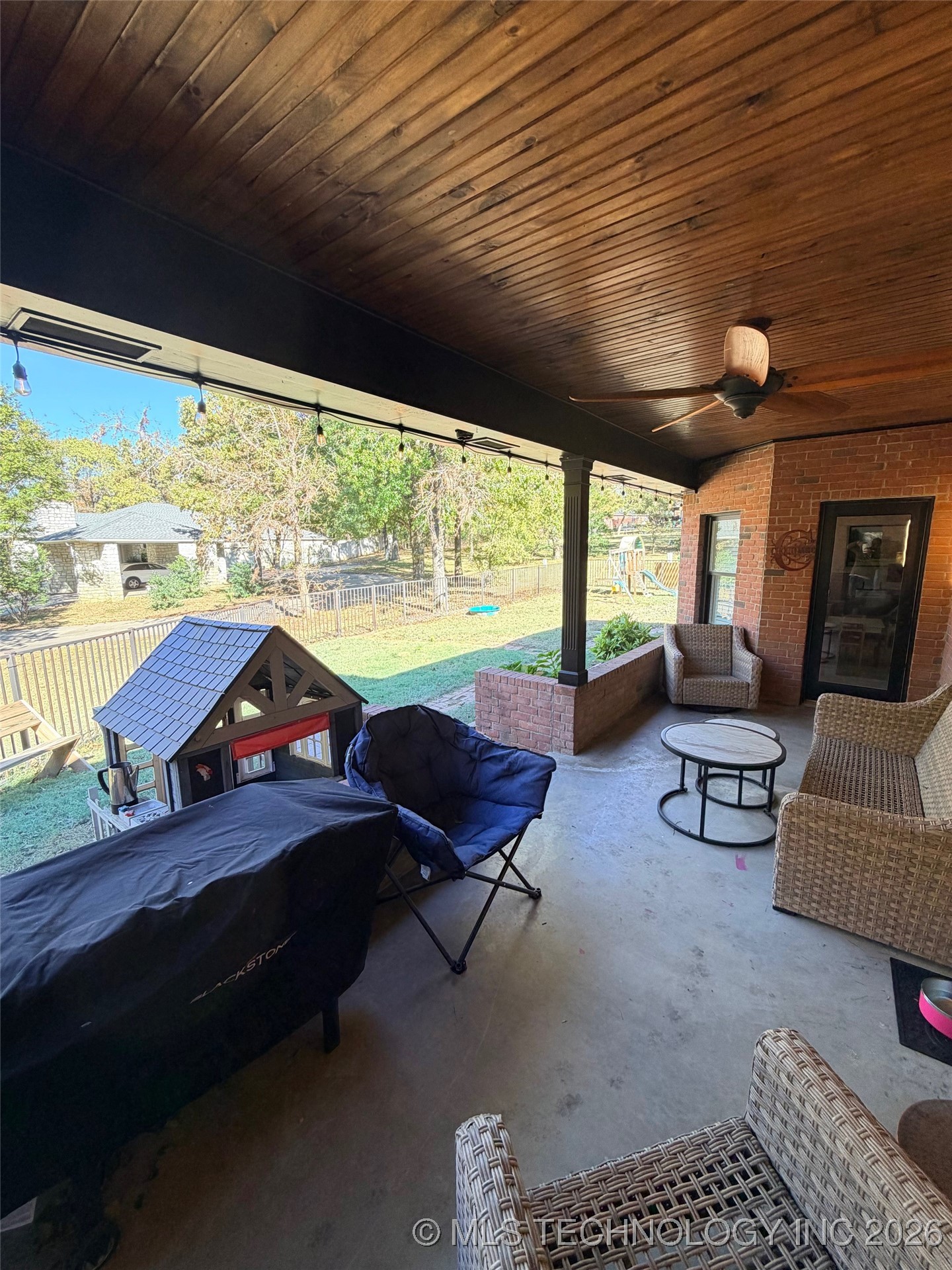 1818 Muirfield Property Photo 36