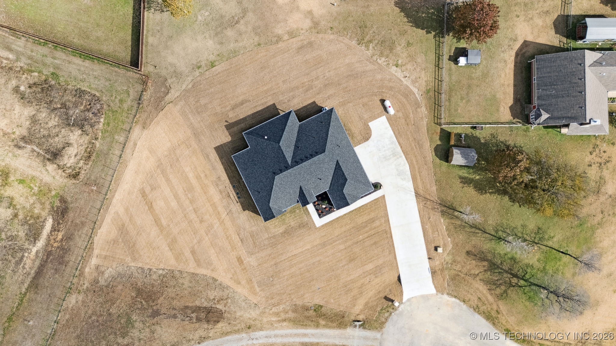 21755 S Country Ridge Court Property Photo 5